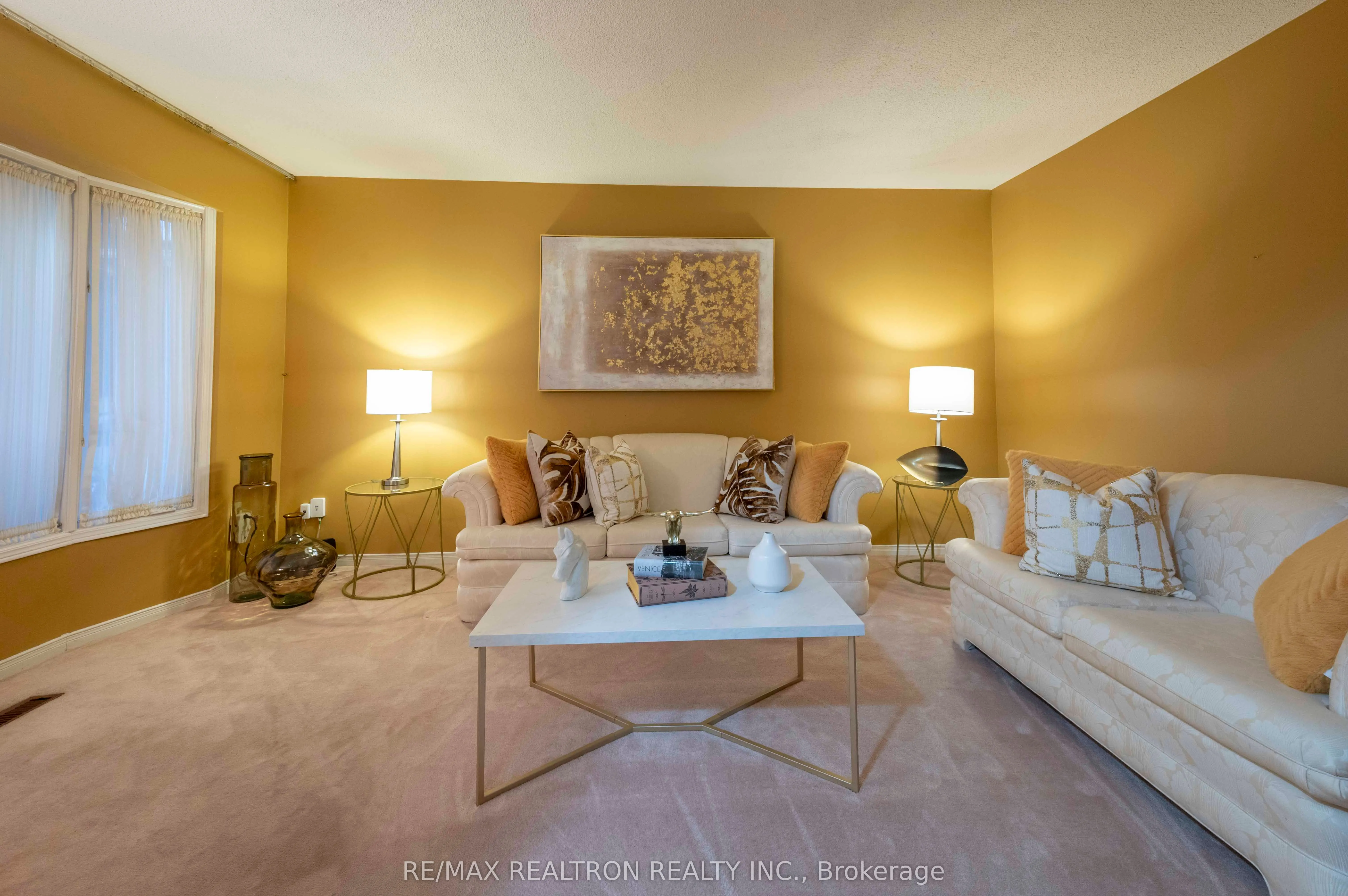 18 Turriff Crescent