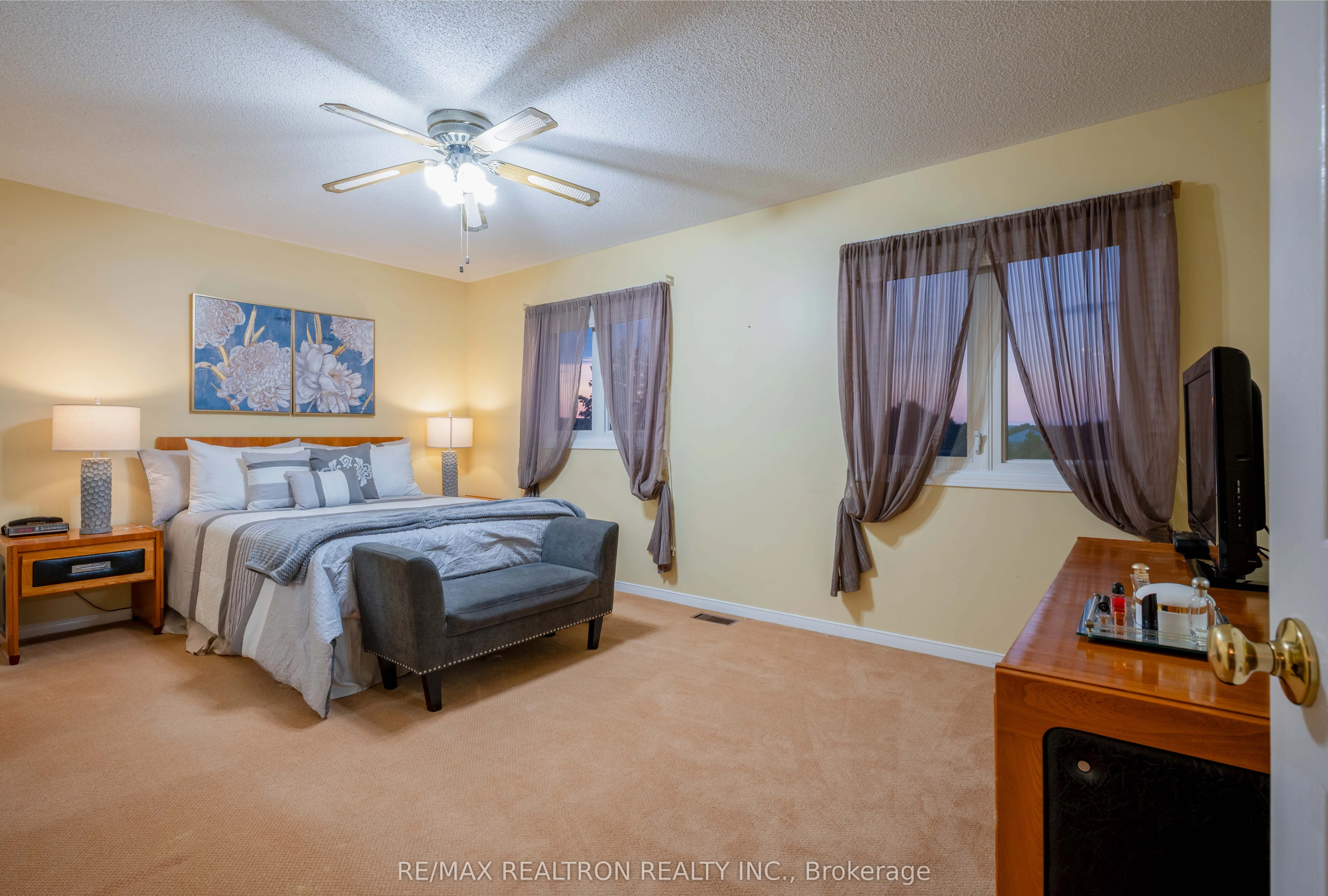 18 Turriff Crescent