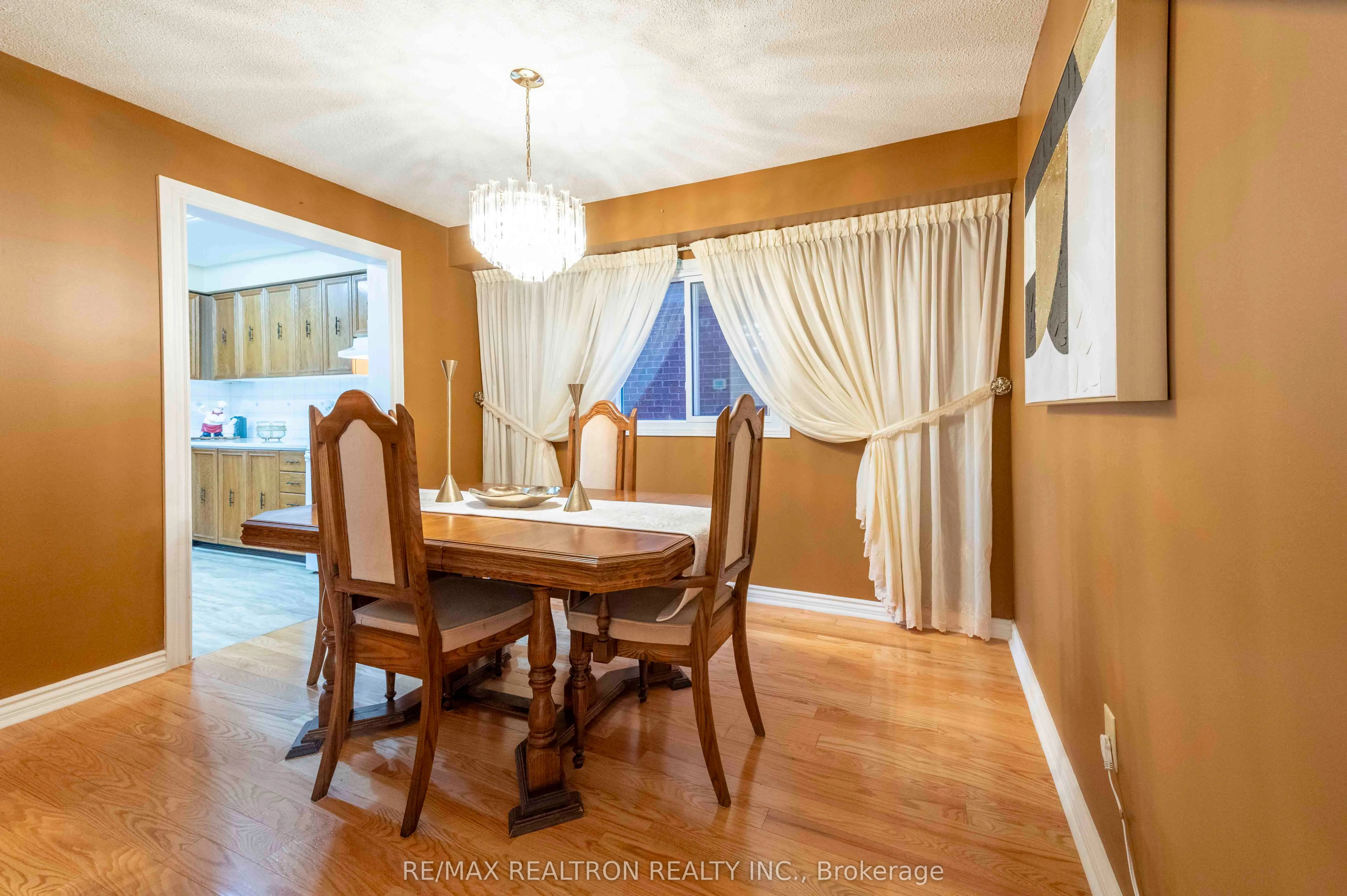 18 Turriff Crescent