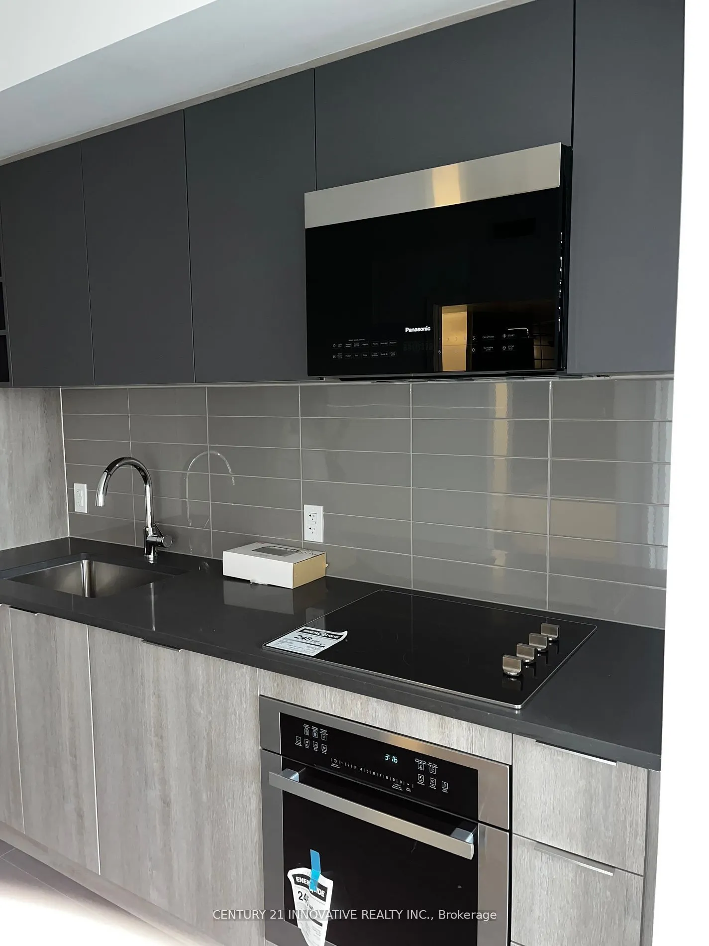 2031 Kennedy Road, #2015