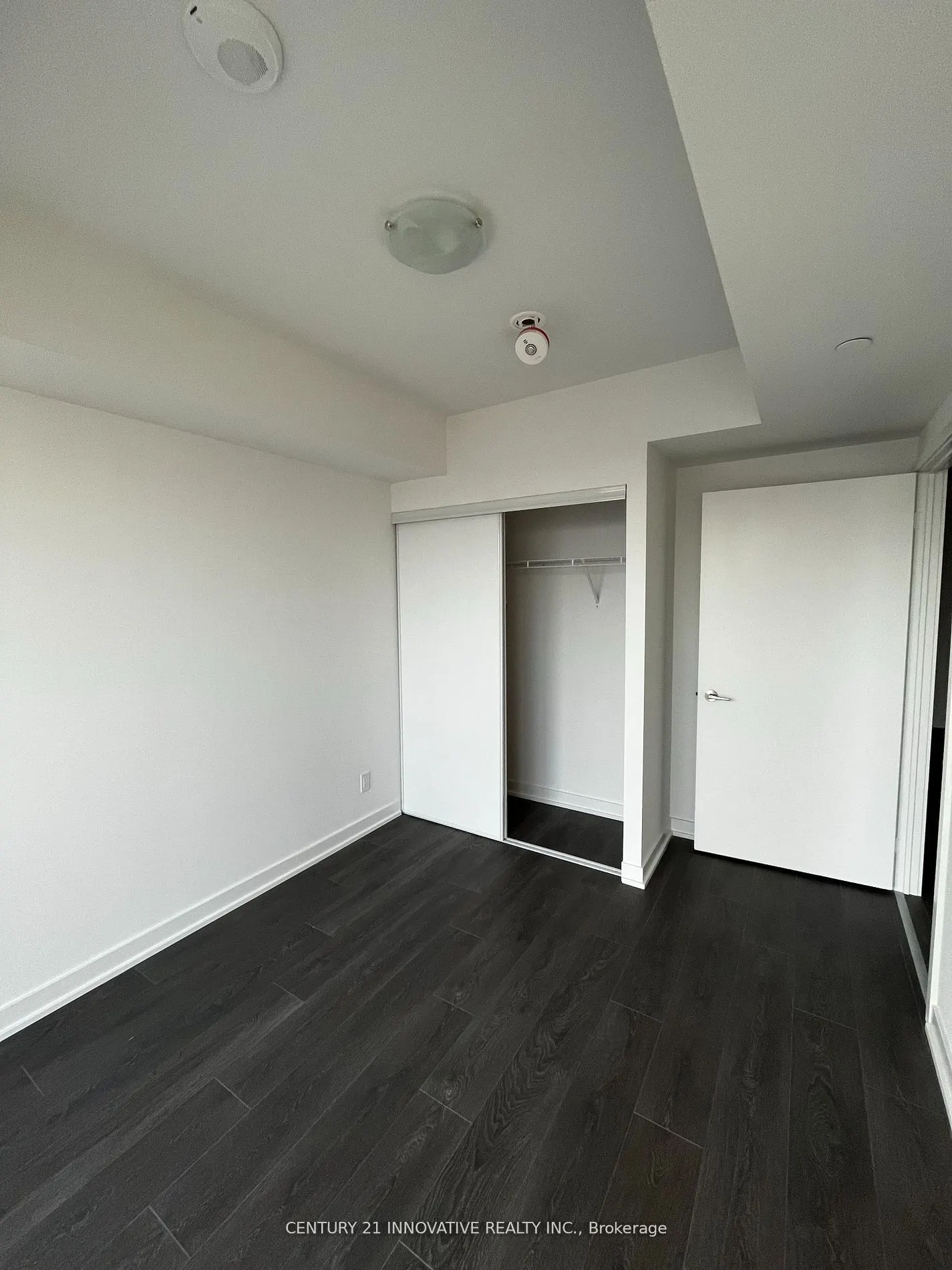 2031 Kennedy Road, #2015
