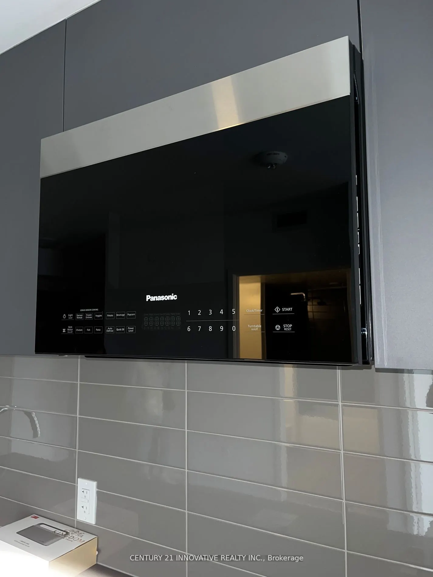 2031 Kennedy Road, #2015