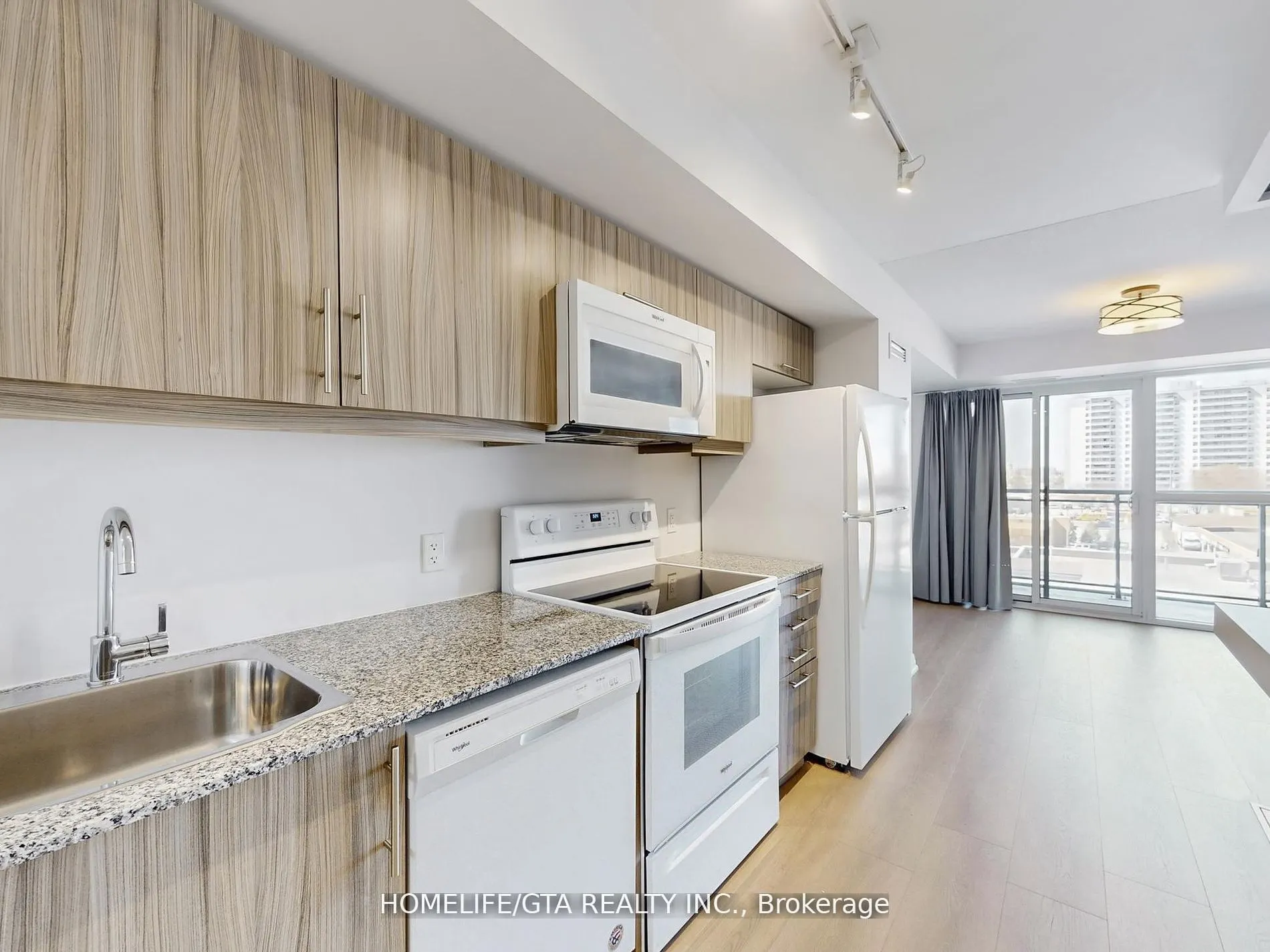 30 Meadowglen Place, #417