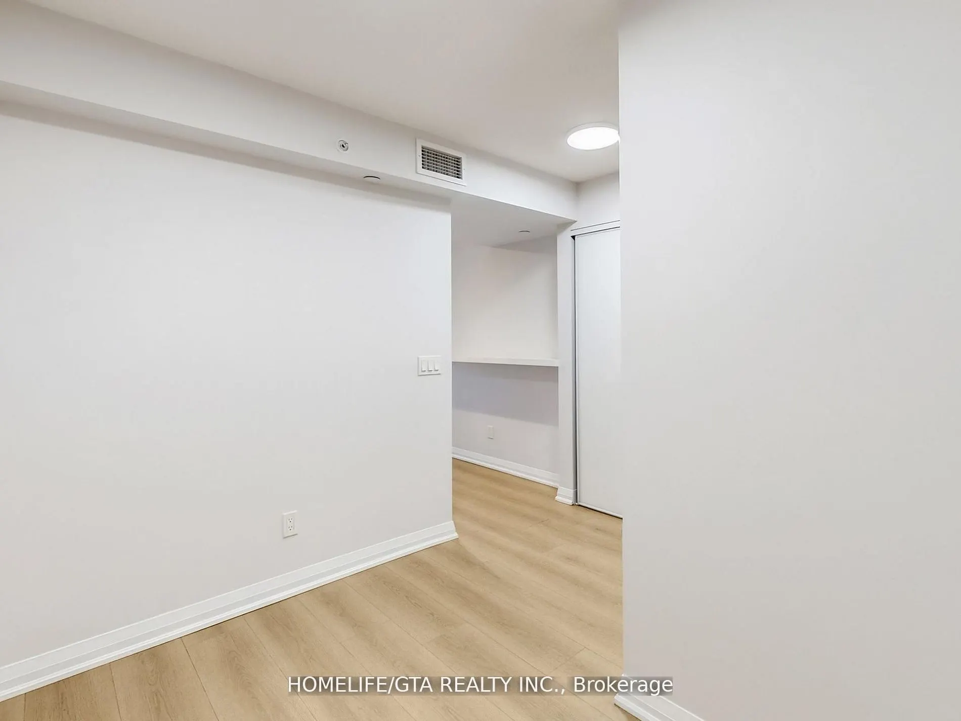 30 Meadowglen Place, #417