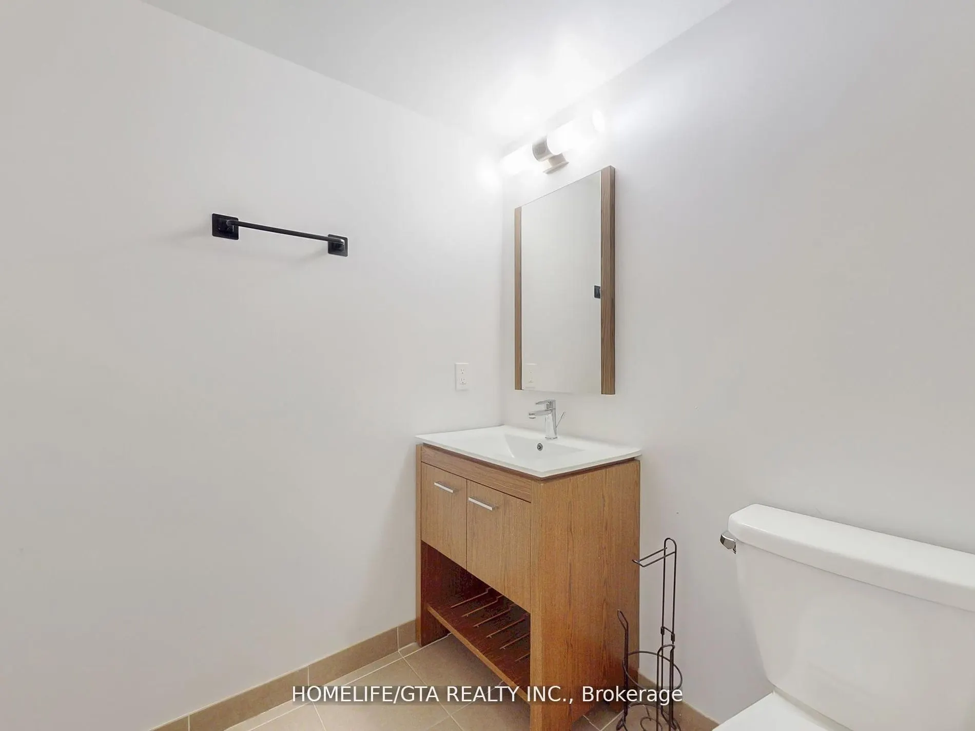 30 Meadowglen Place, #417