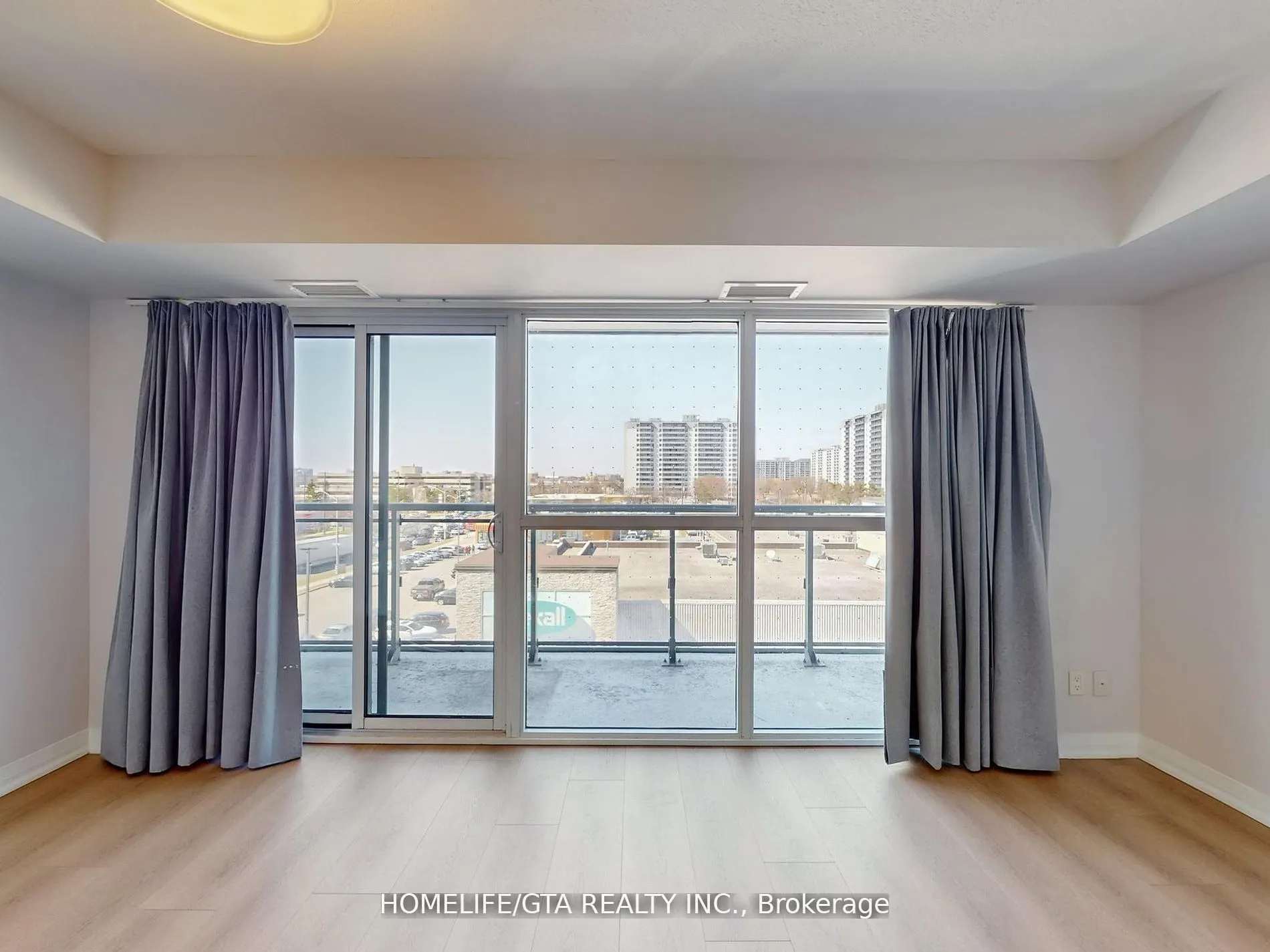 30 Meadowglen Place, #417