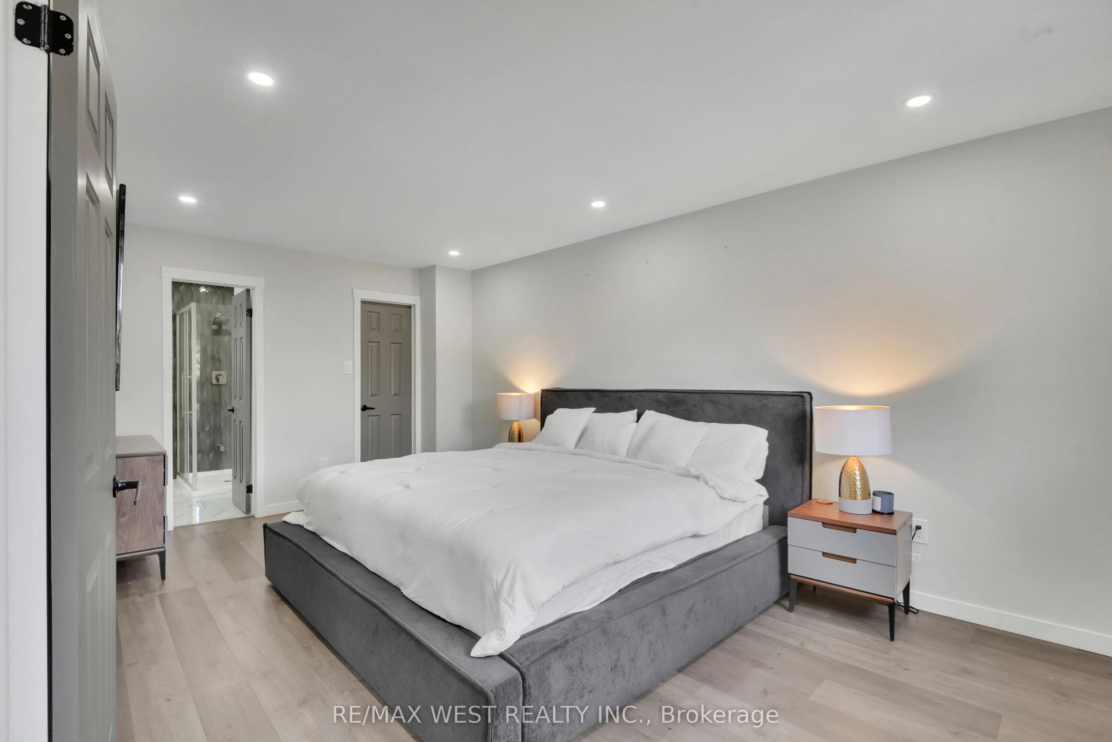 703 Mountjoy Court