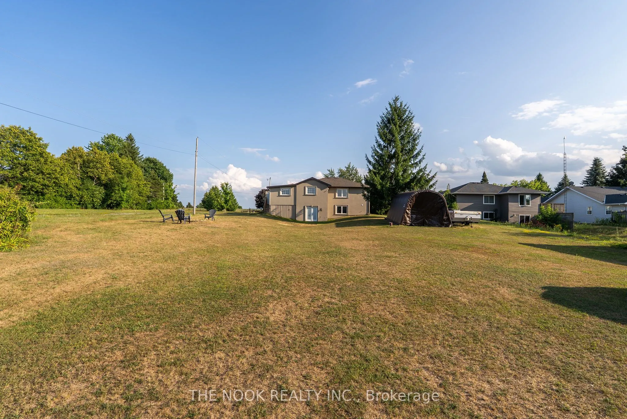 2943 Pine Point Road