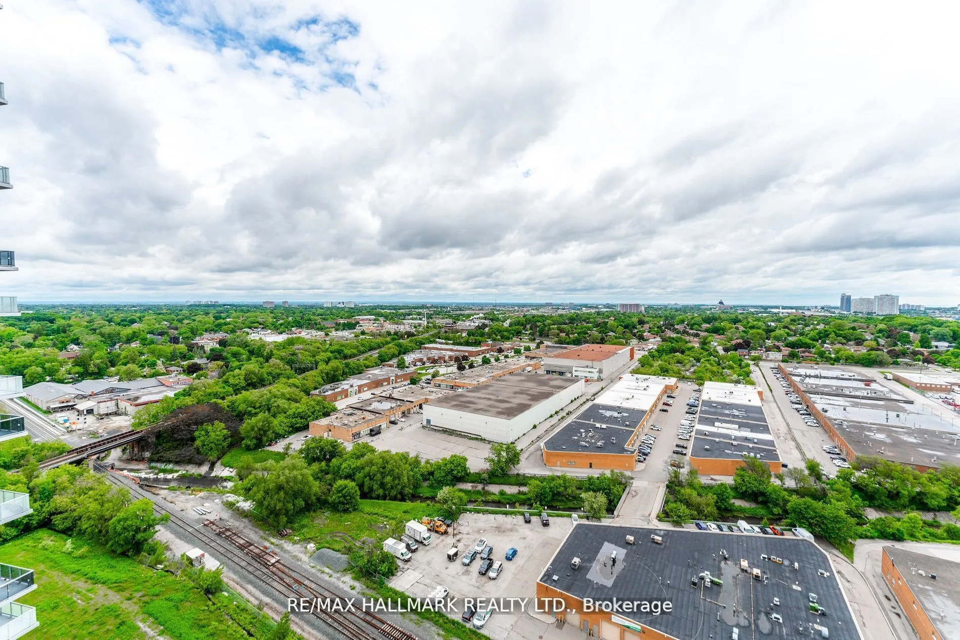 181 Village Green Square, #2220