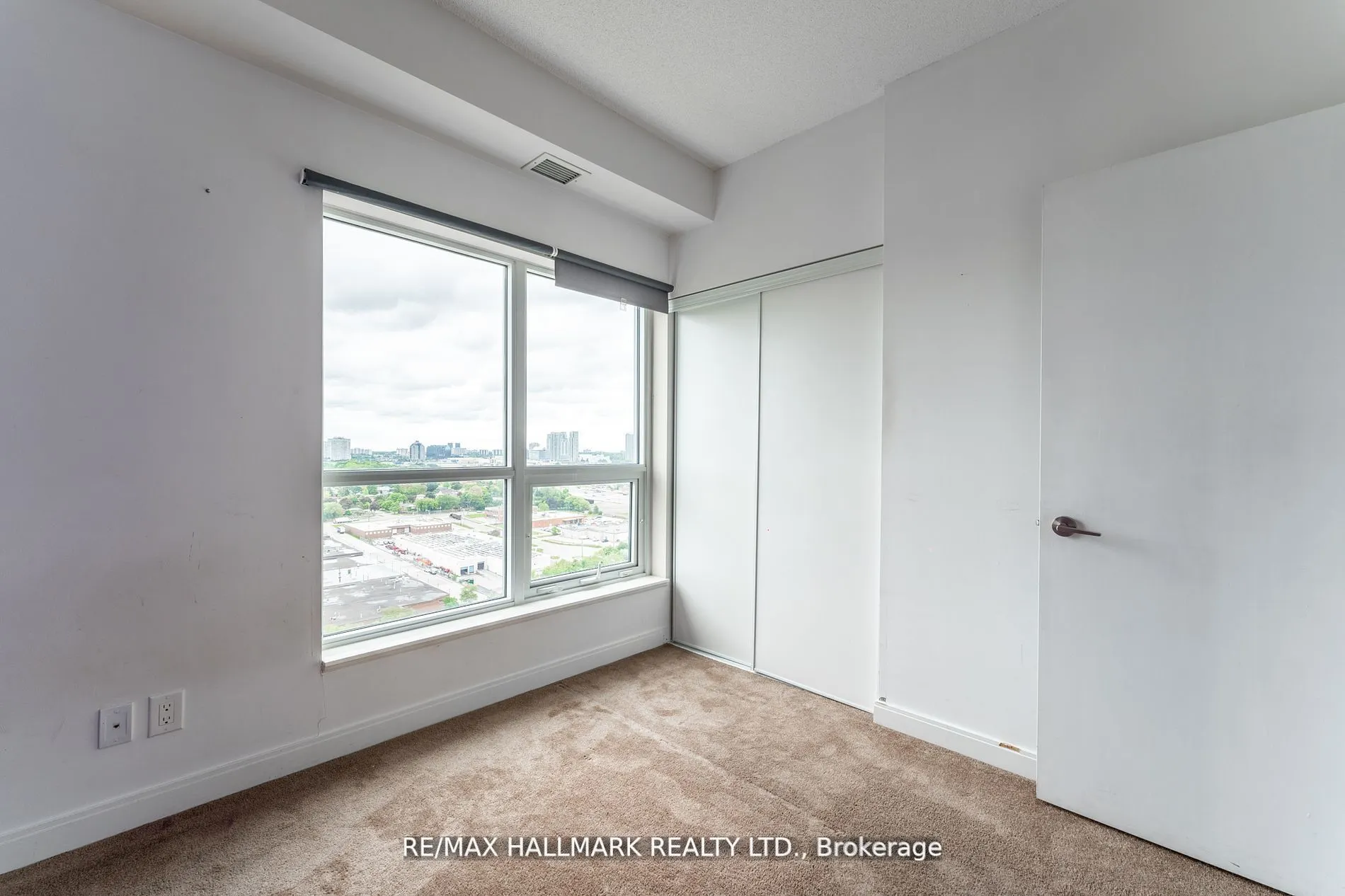 181 Village Green Square, #2220