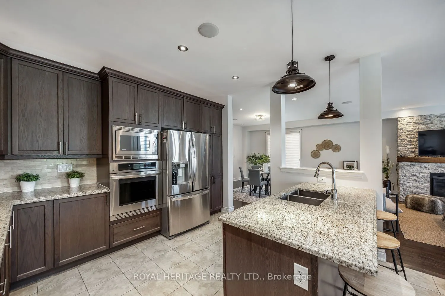 2341 Secreto Drive