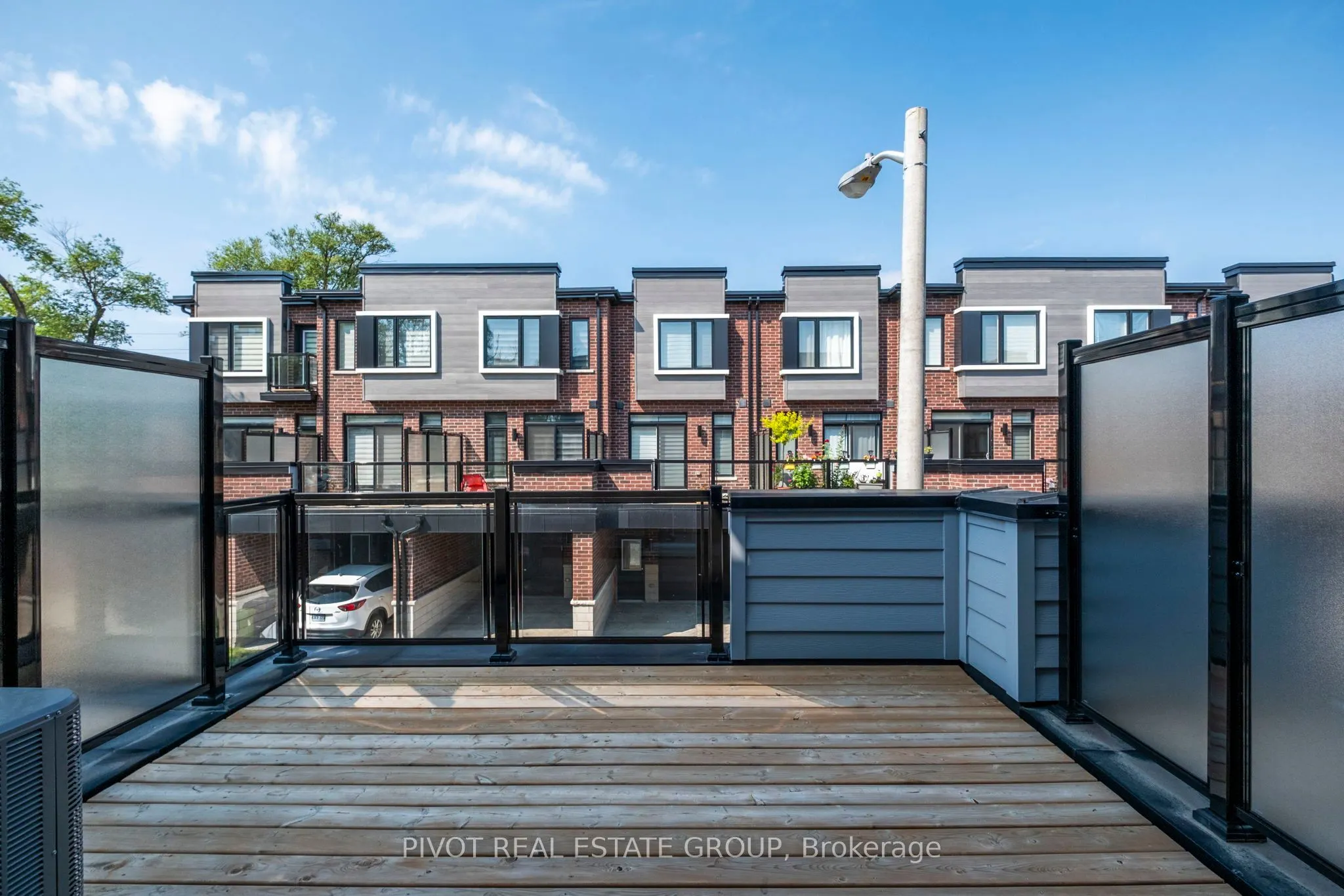 53 Akil Thomas Gardens