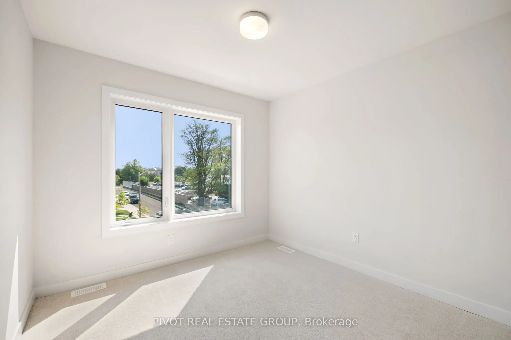 53 Akil Thomas Gardens