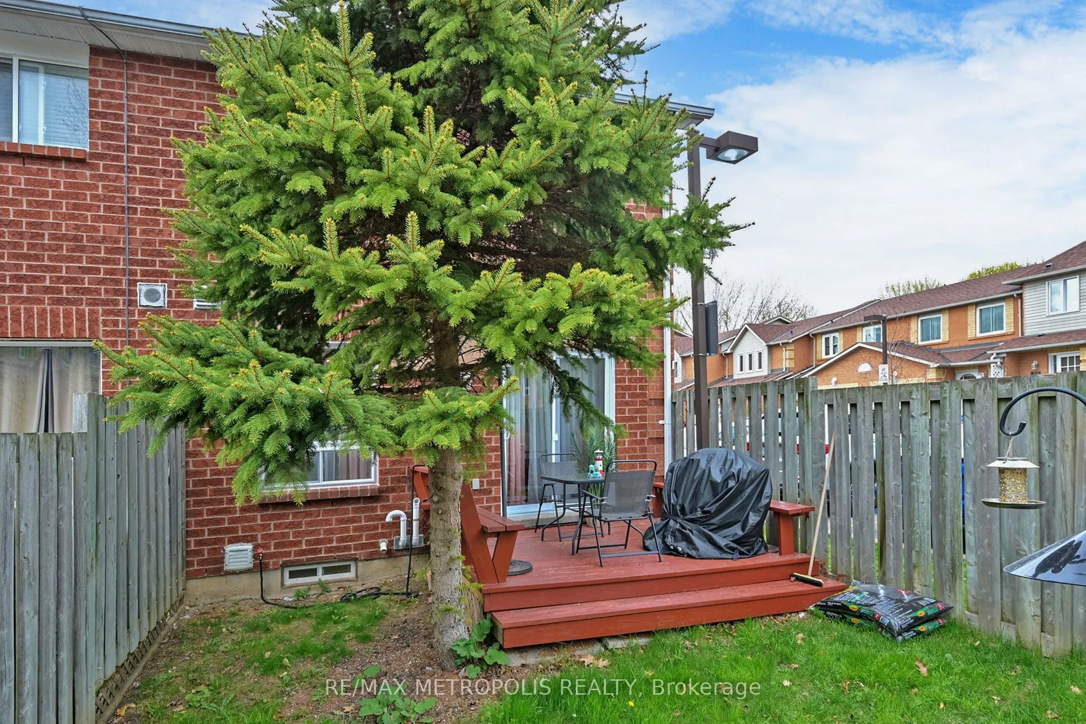 811 Wilson Road N, #20
