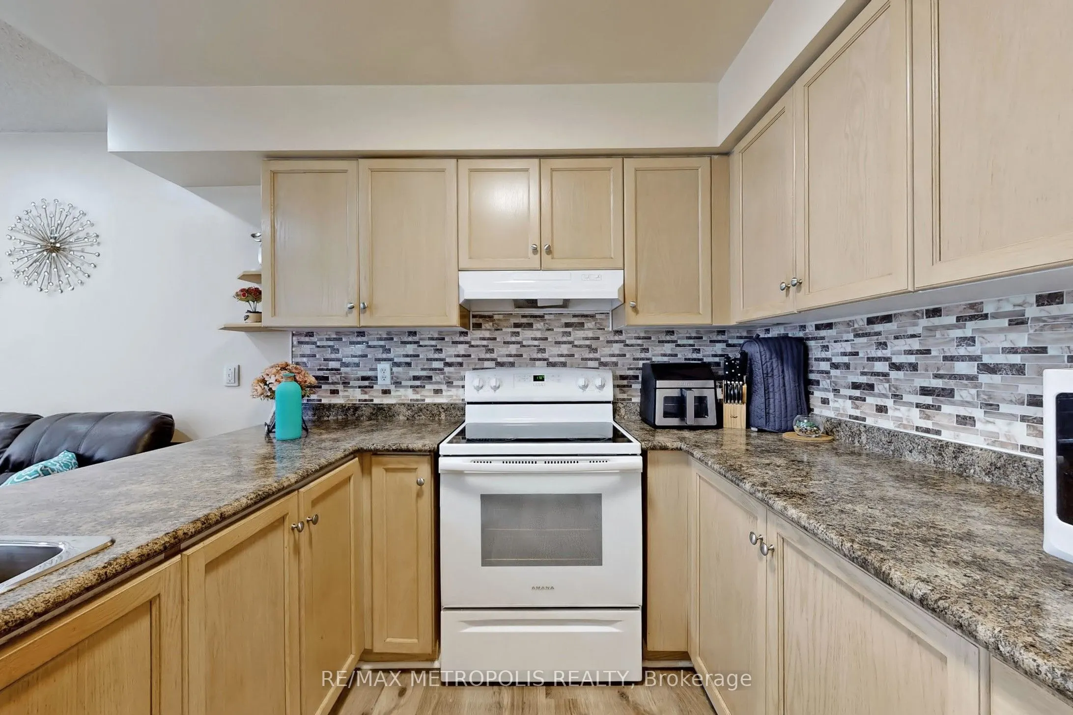 811 Wilson Road N, #20