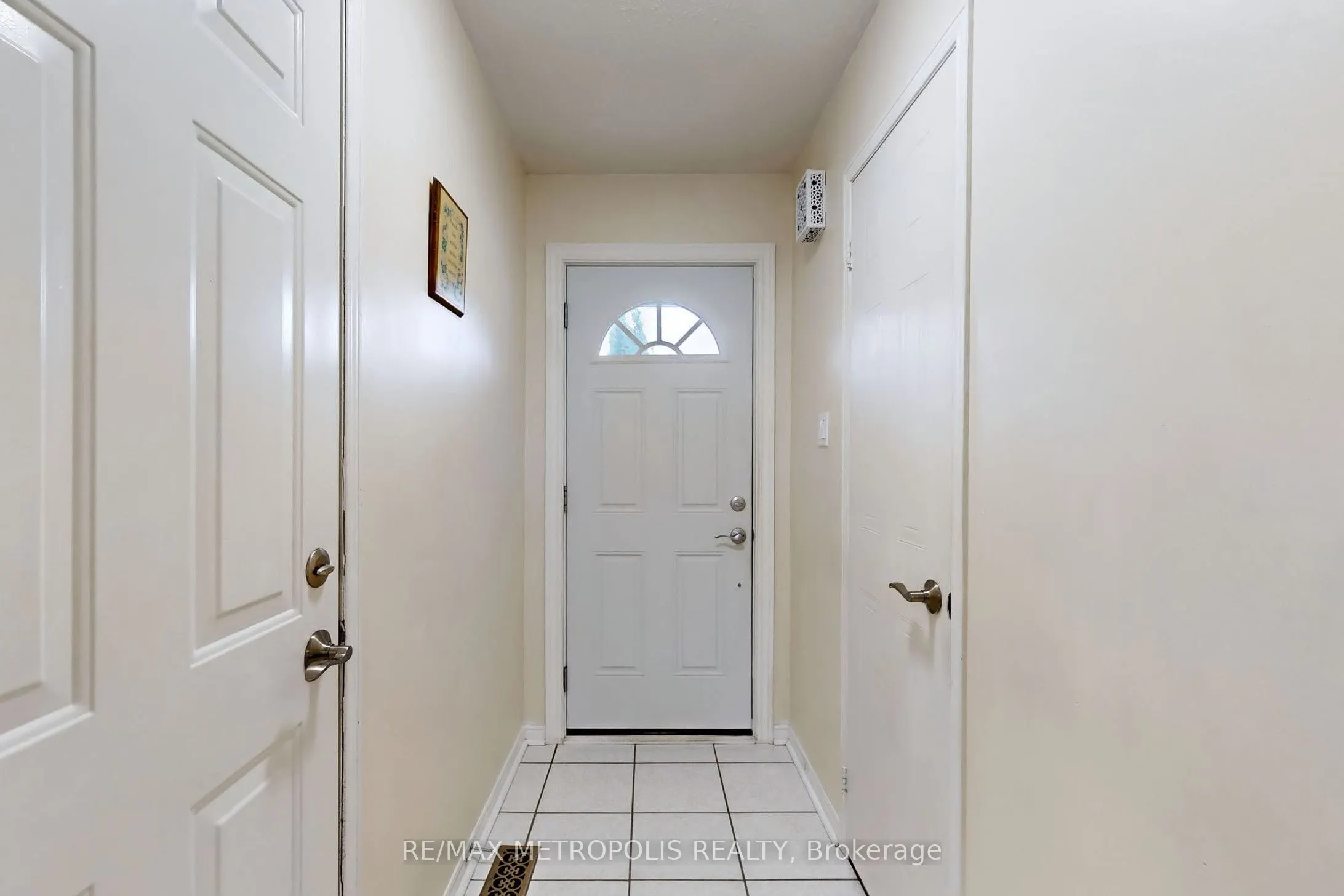 811 Wilson Road N, #20