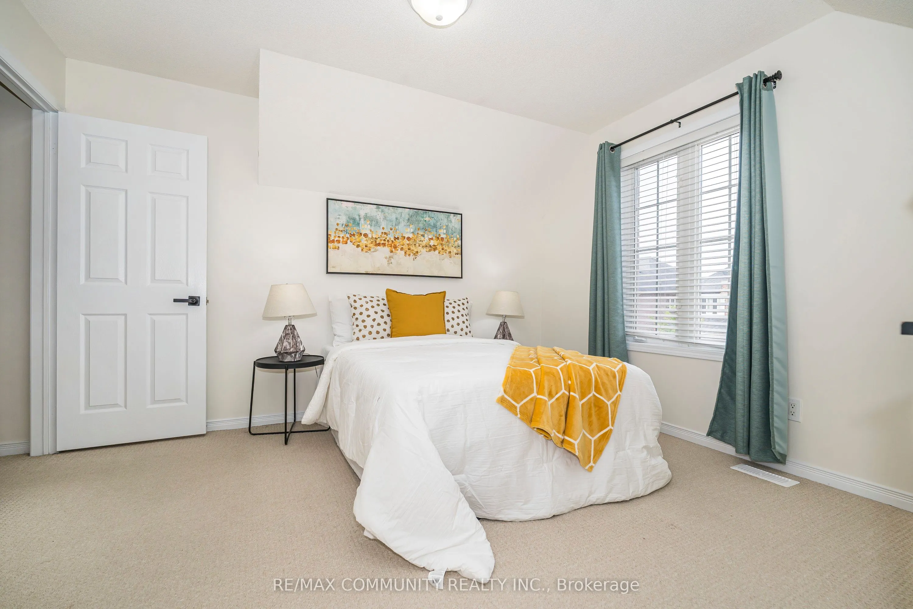 7 Cragg Crescent