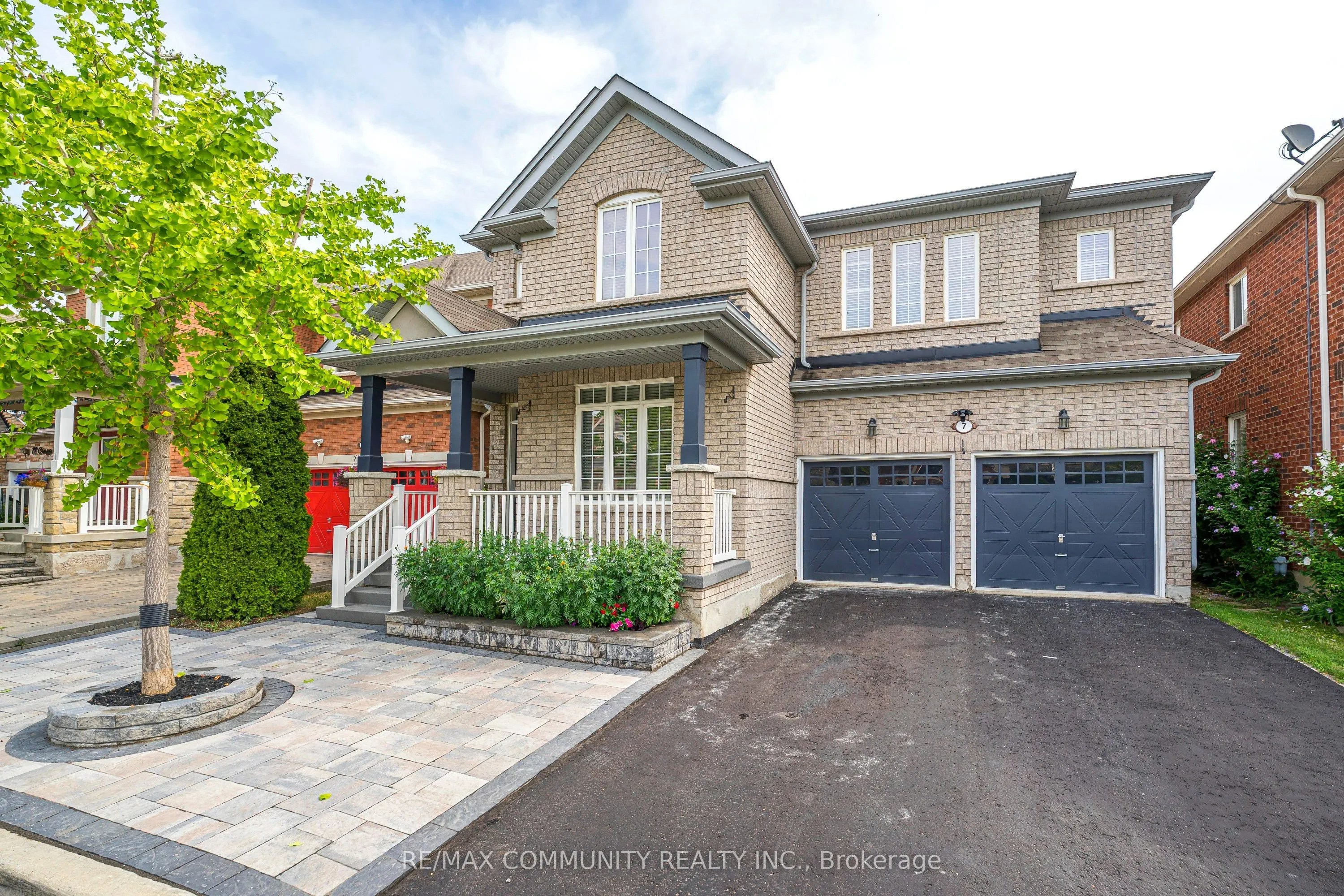 7 Cragg Crescent