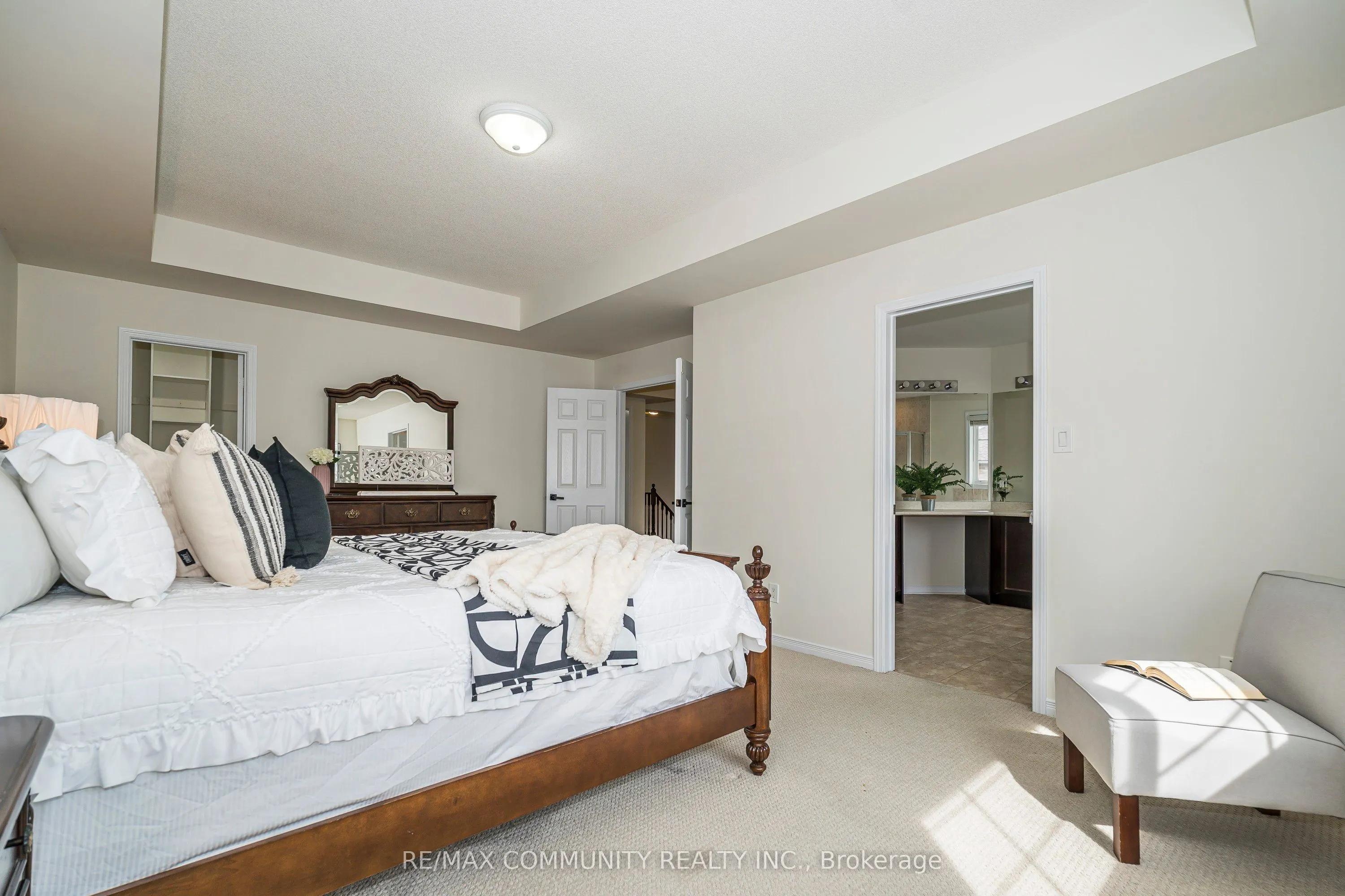 7 Cragg Crescent