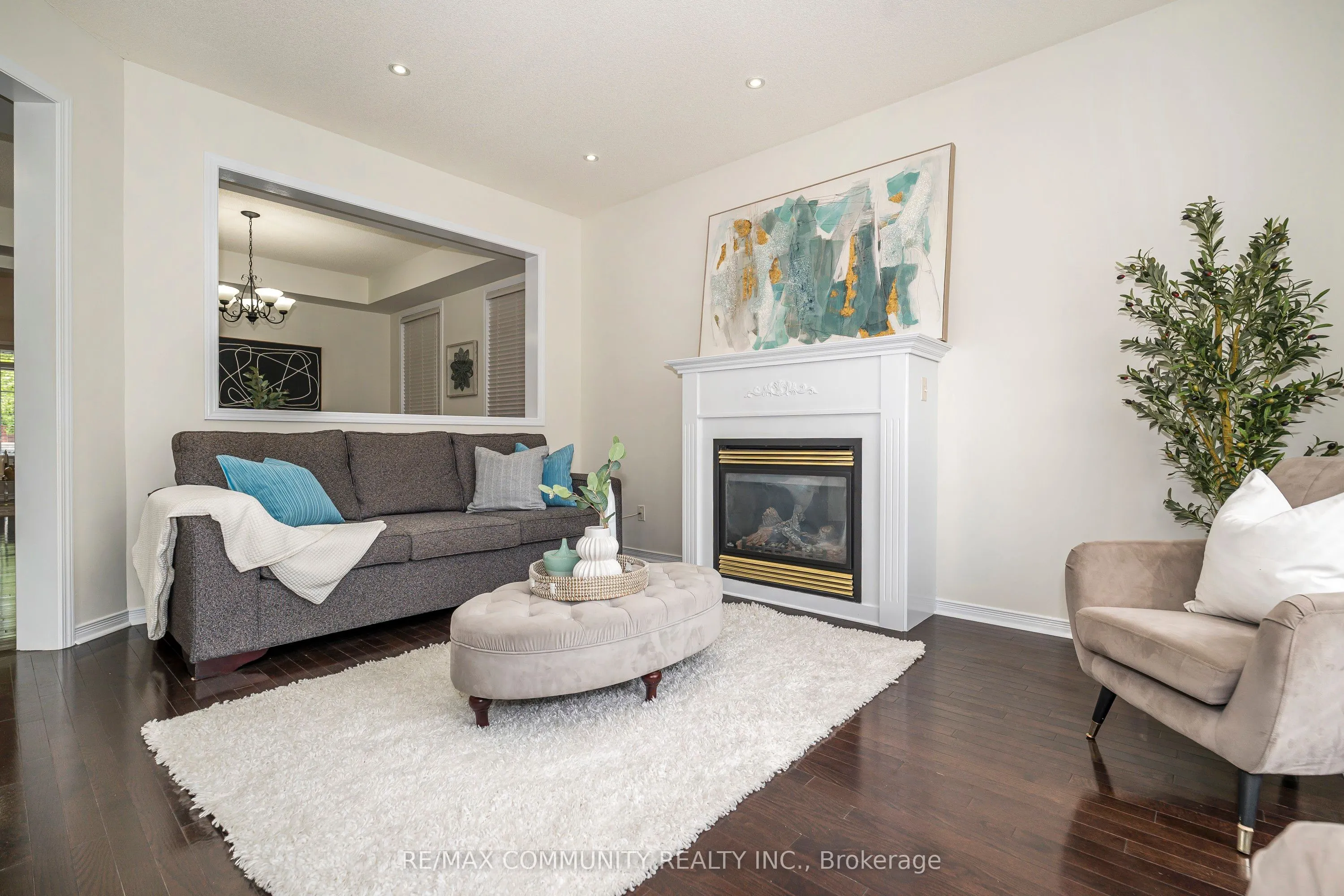 7 Cragg Crescent