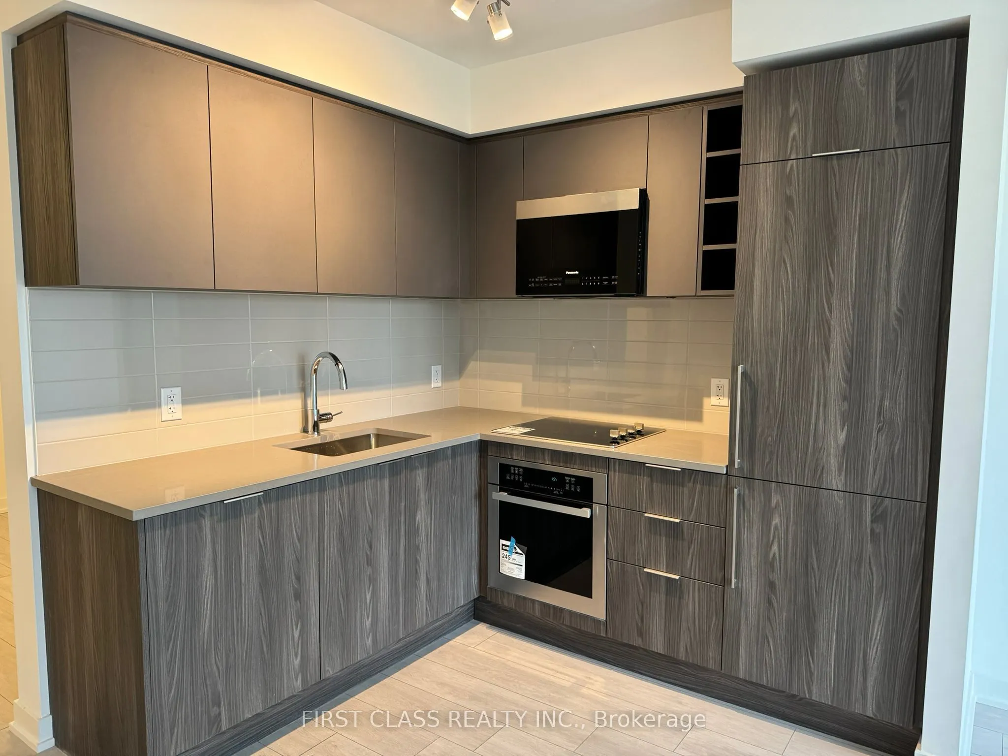 2033 Kennedy Road, #507