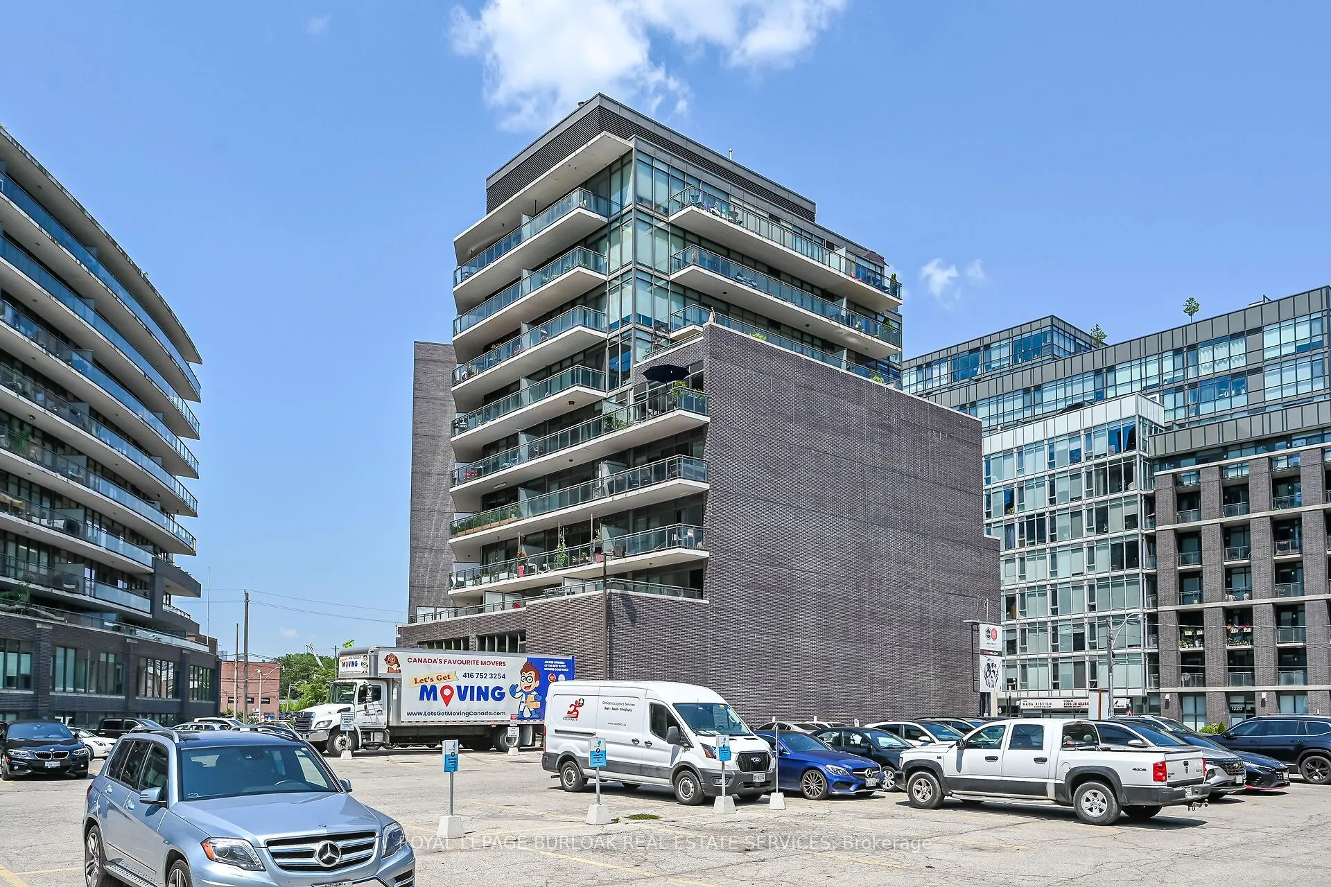 1201 Dundas Street E, #902