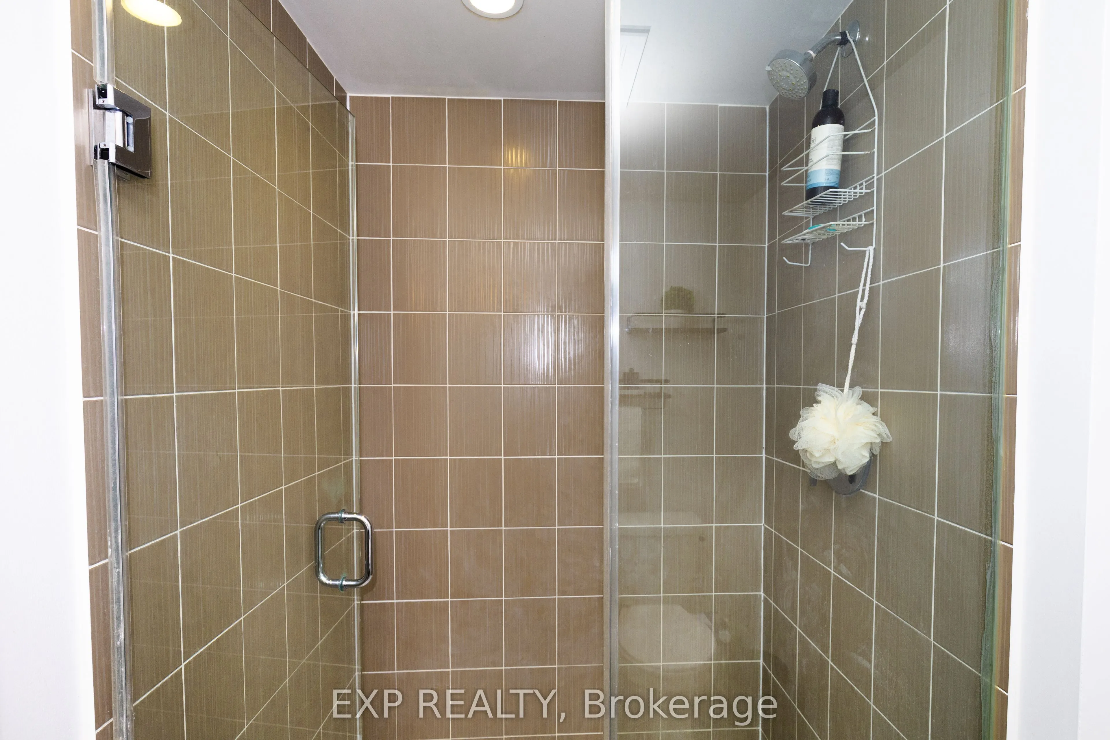 30 Meadowglen Place, #707