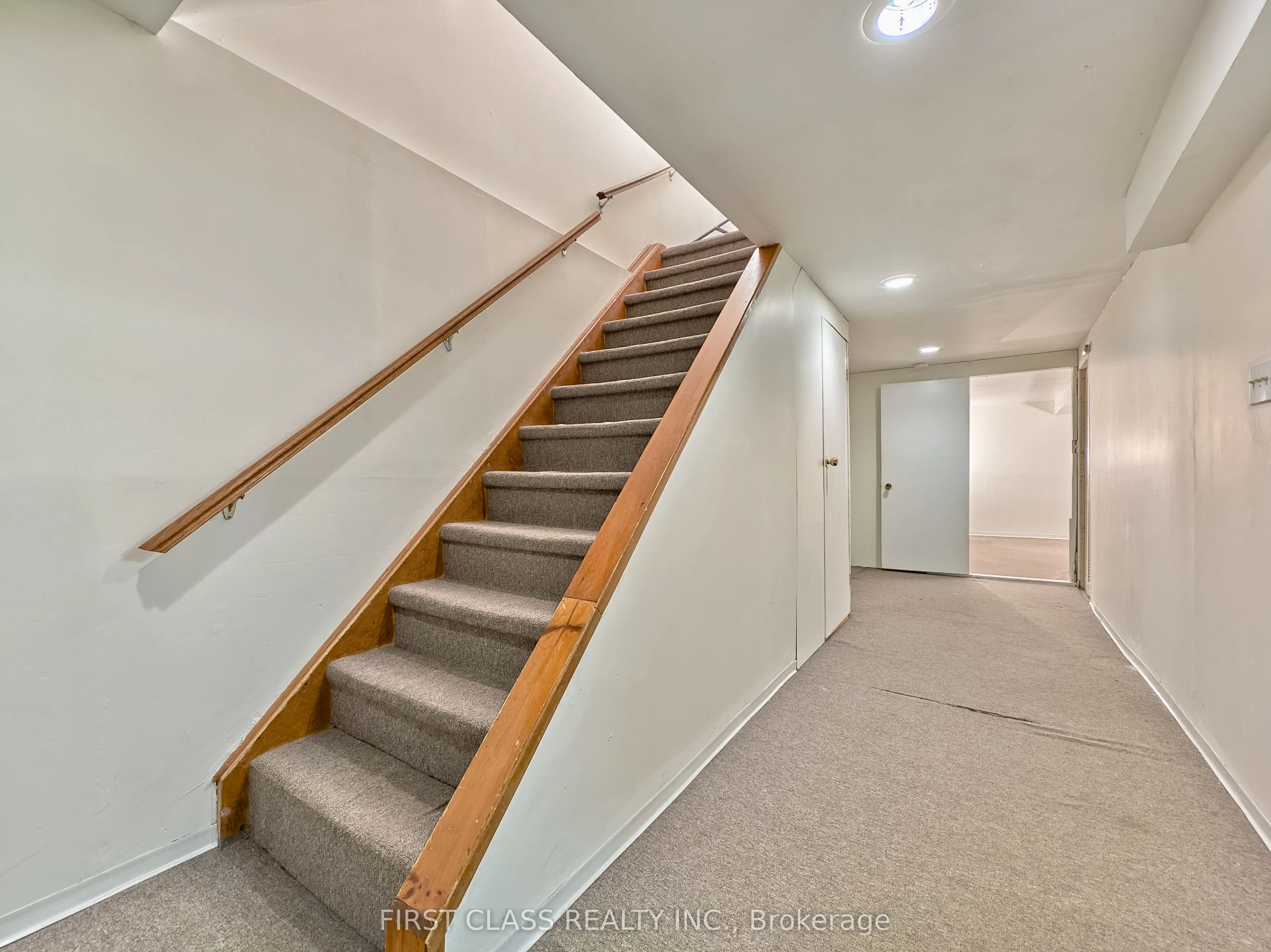 25 Overlord Crescent