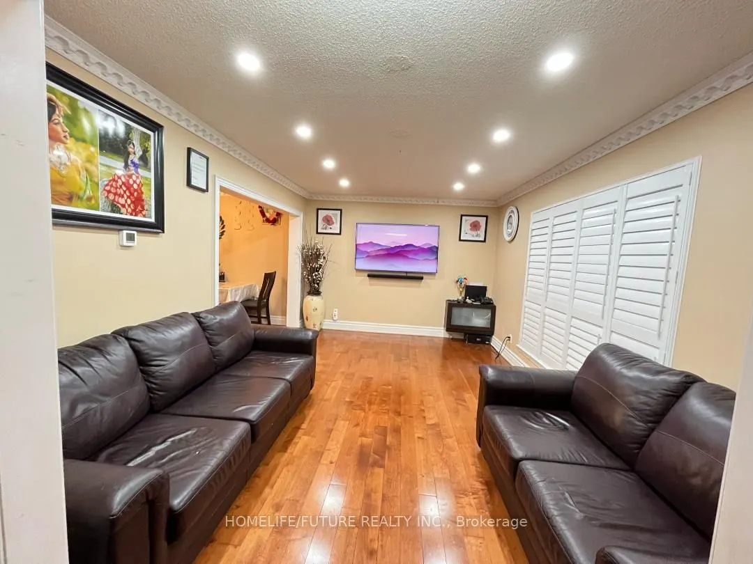 97 Dunsfold Drive