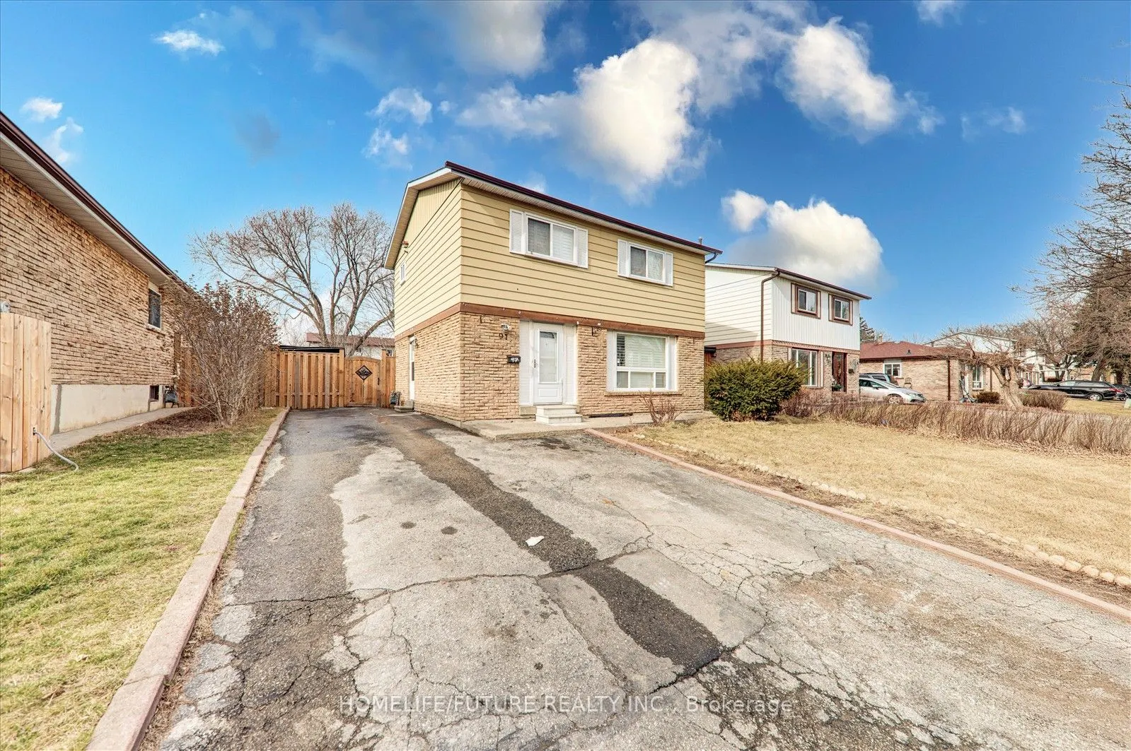 97 Dunsfold Drive