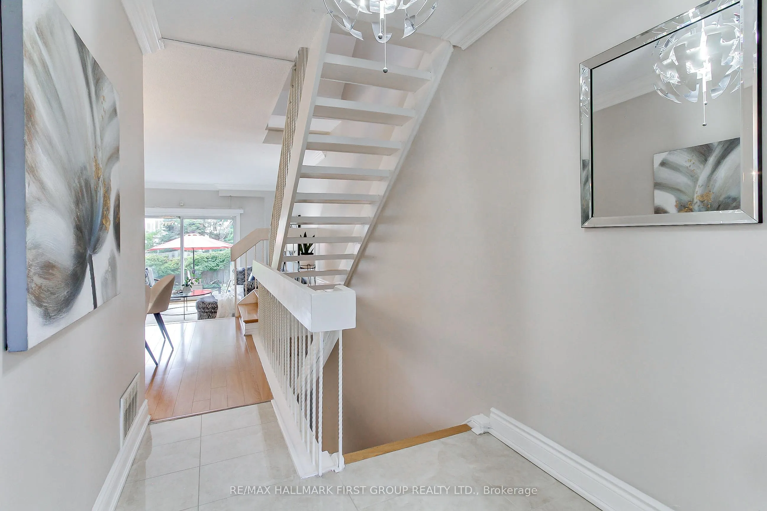 10 Rodda Boulevard, #41
