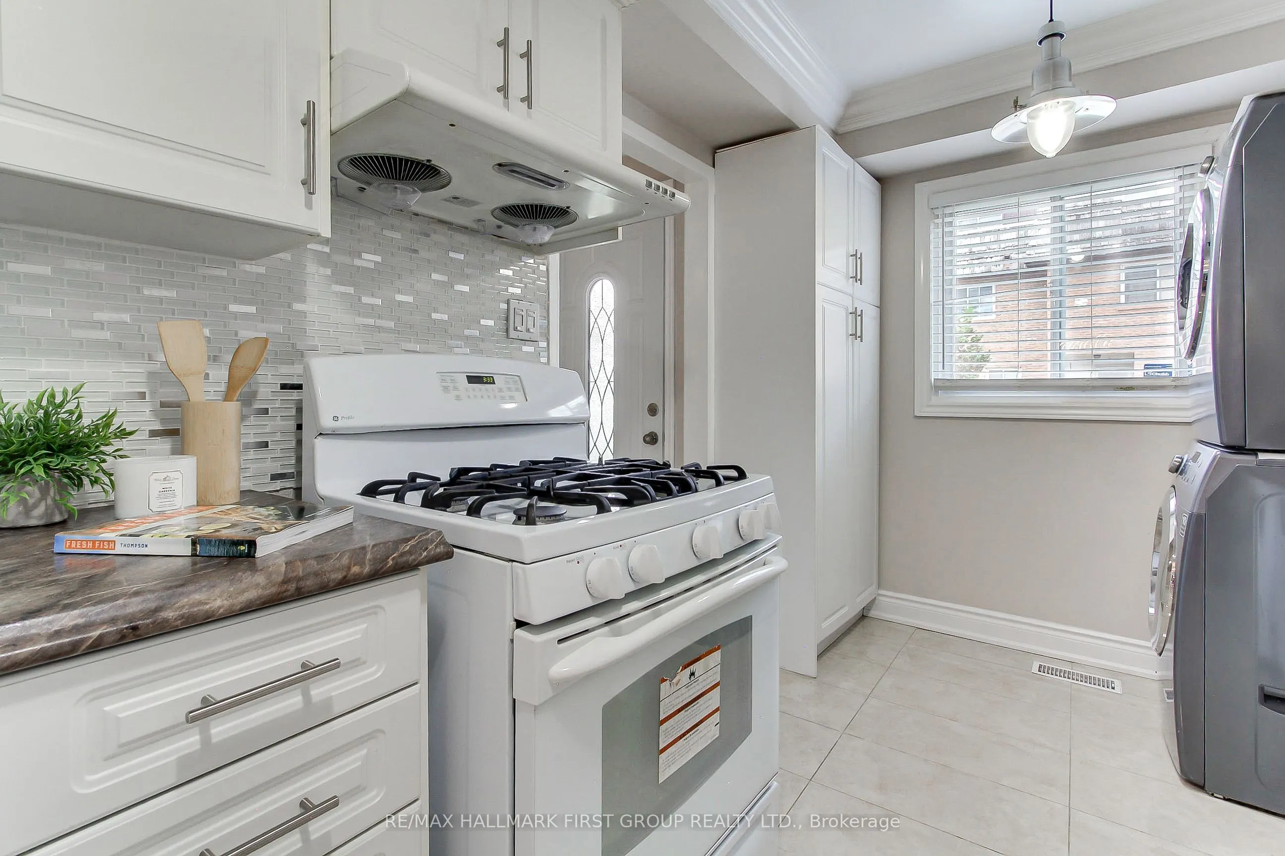 10 Rodda Boulevard, #41