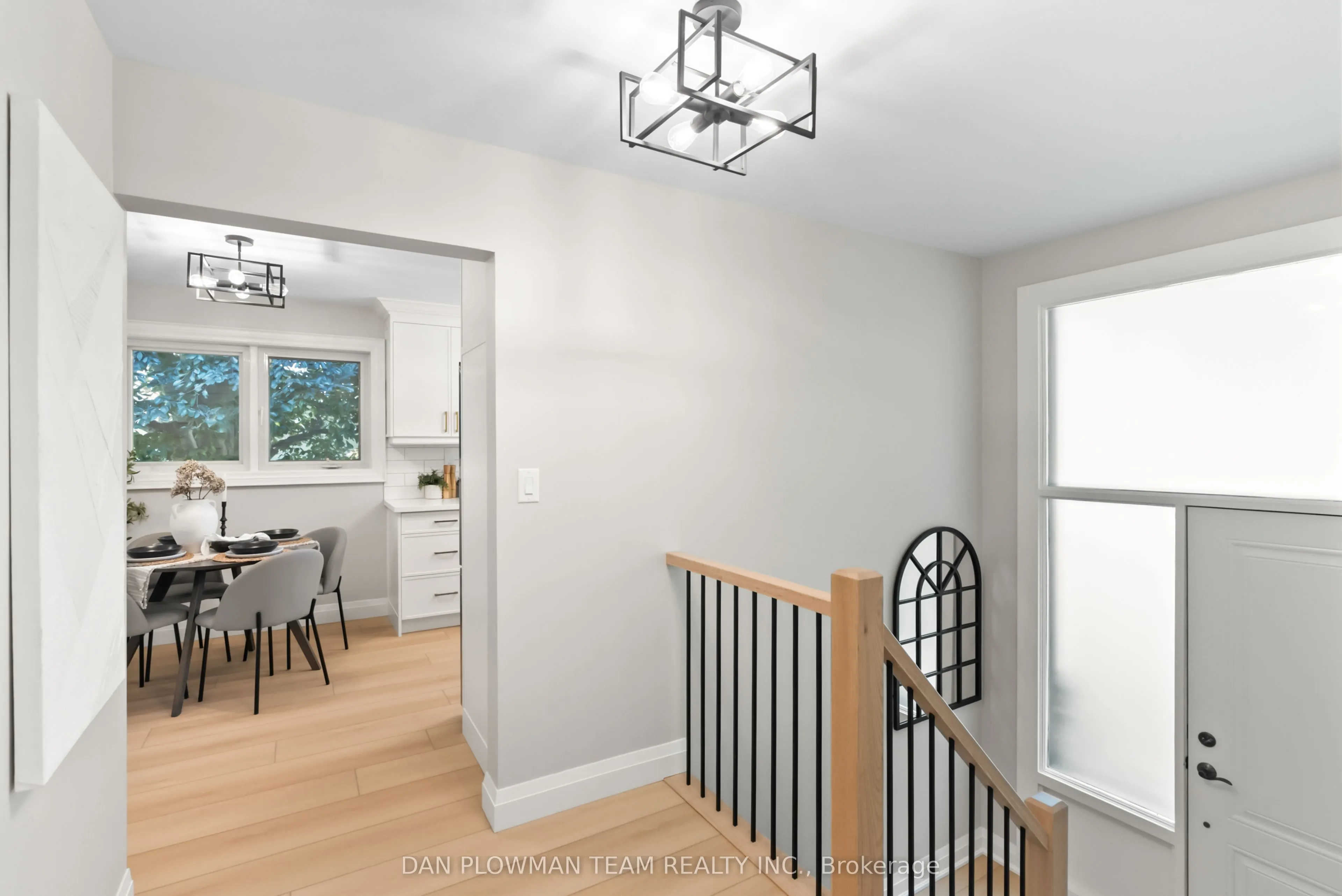 119 Thorncliffe Street