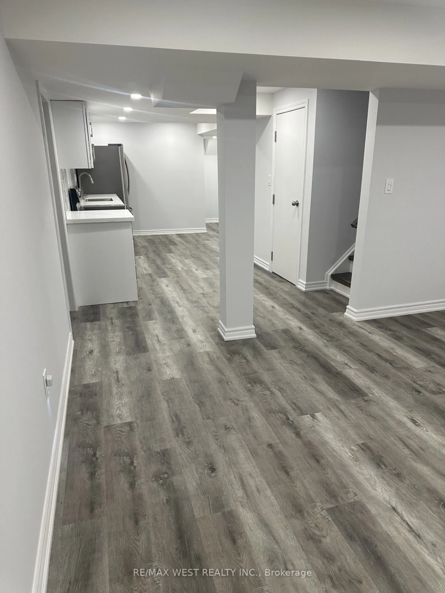 7 Skelton Crescent, #Bsmt