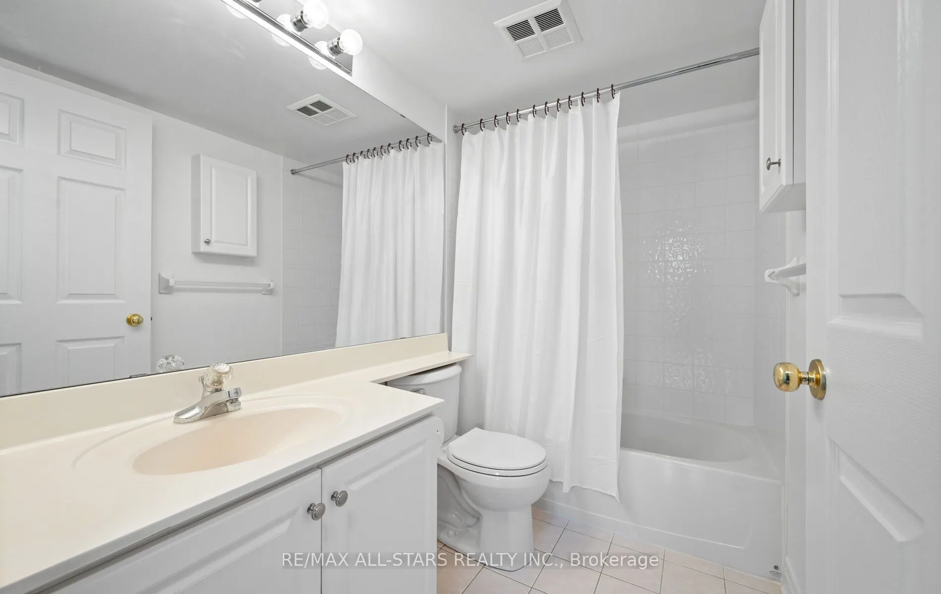5001 Finch Avenue E, #302