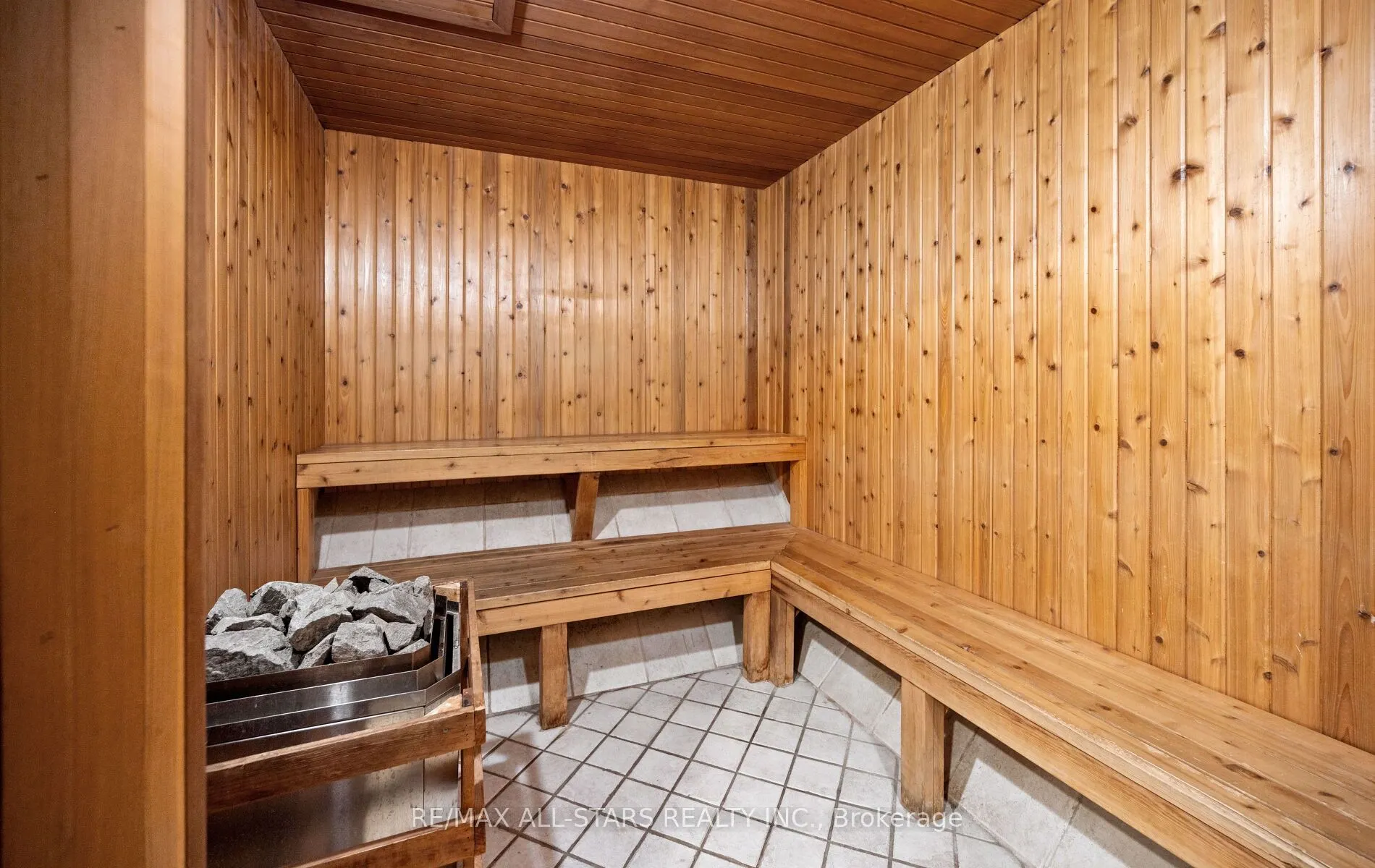 5001 Finch Avenue E, #302