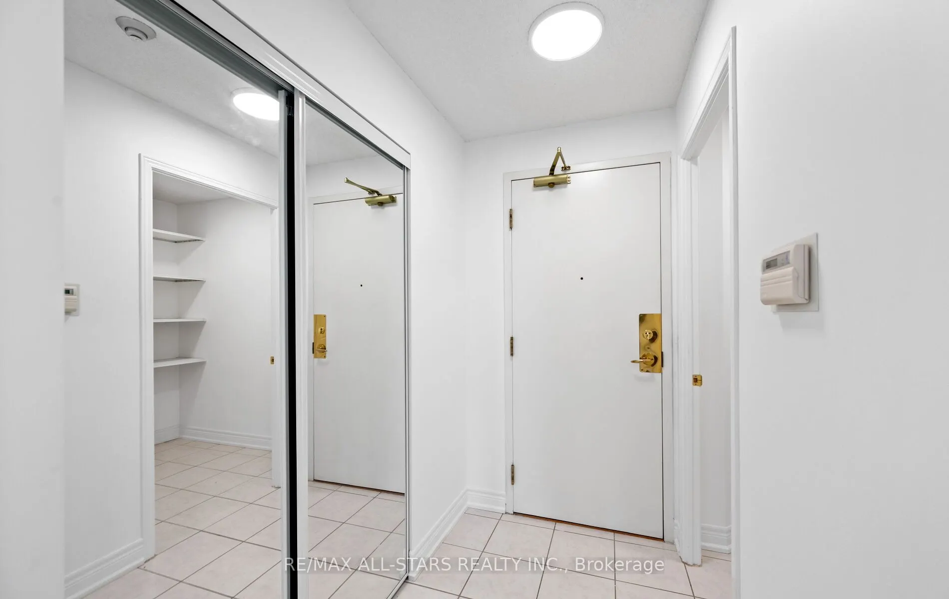 5001 Finch Avenue E, #302