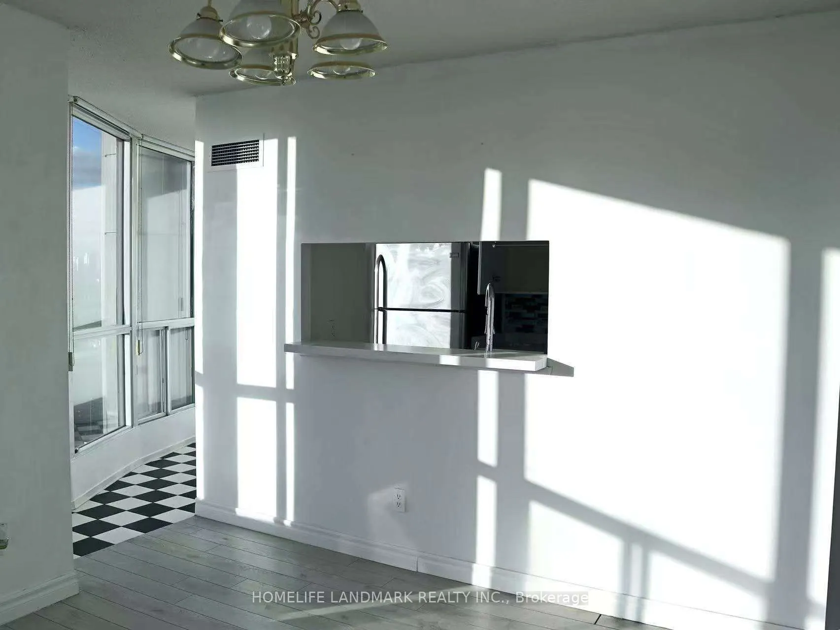 2550 LAWRENCE Avenue E, #1803