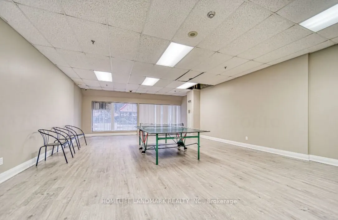 2550 LAWRENCE Avenue E, #1803