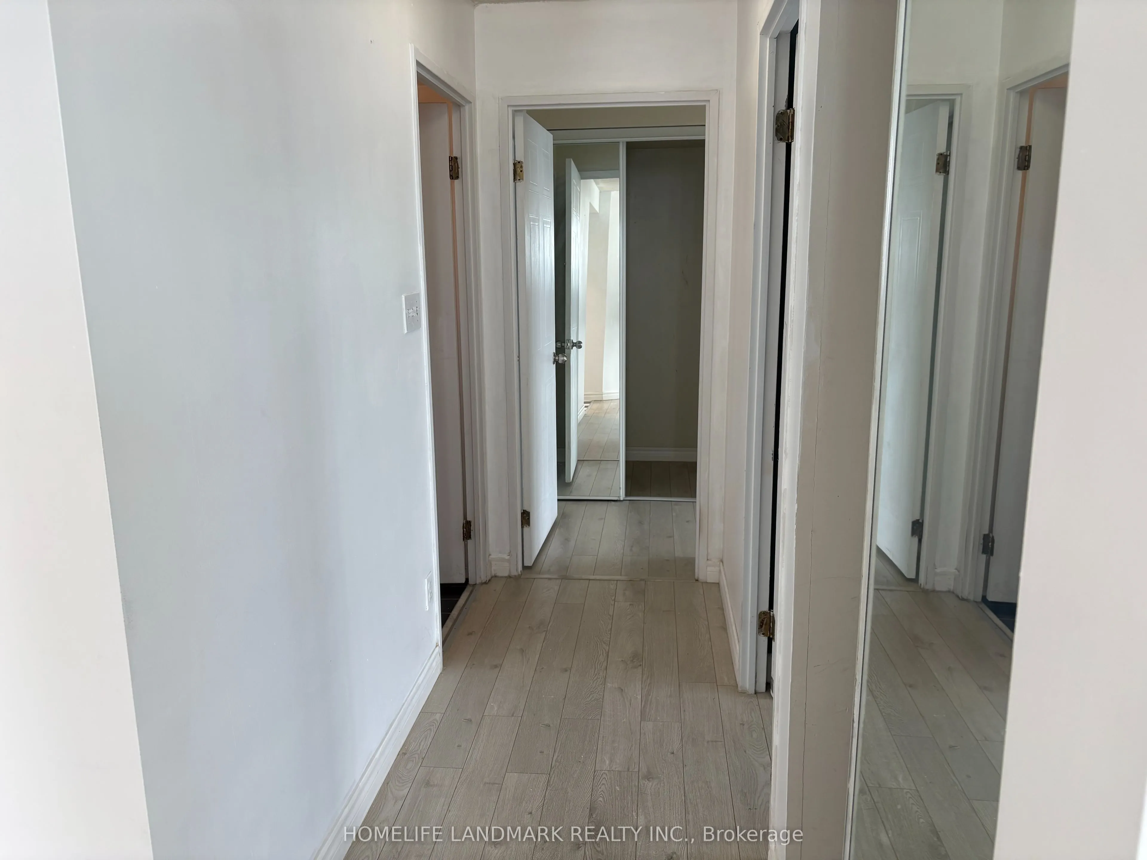 2550 LAWRENCE Avenue E, #1803