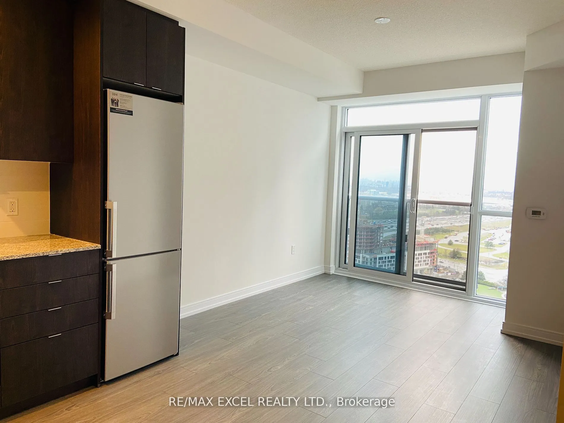 225 Village Green Square, #2804
