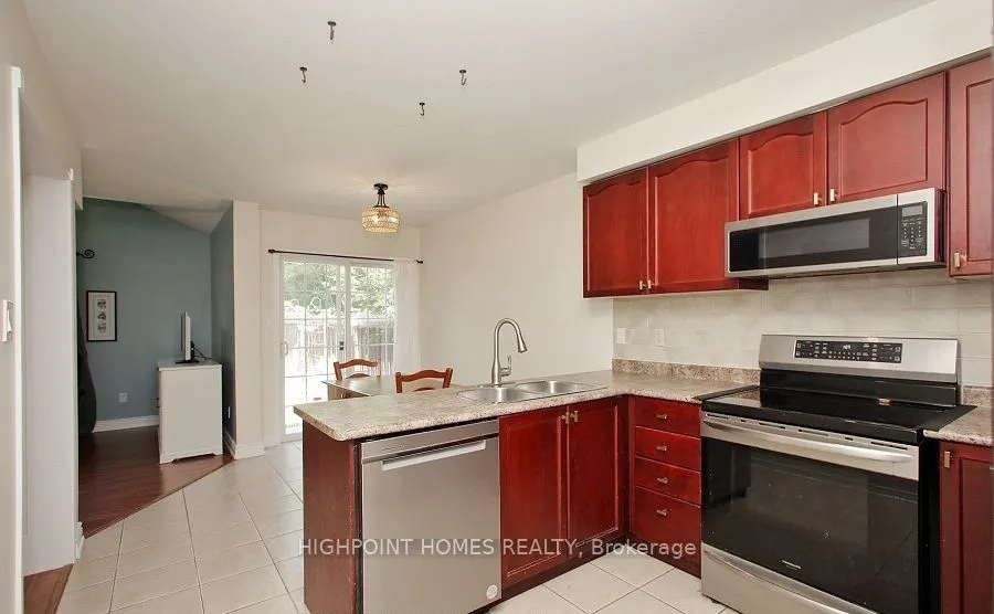 50 Beachgrove Crescent