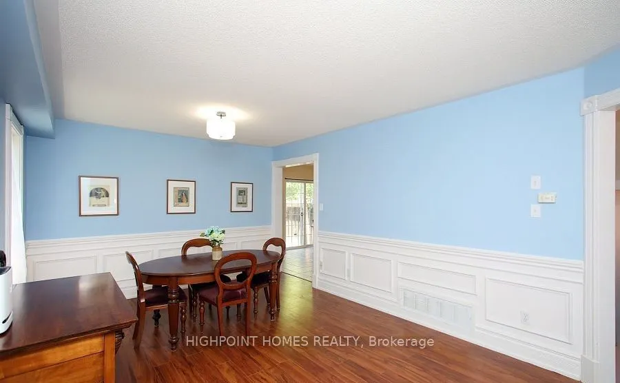 50 Beachgrove Crescent
