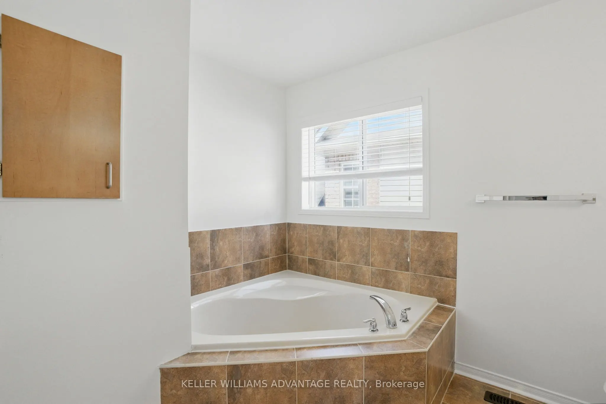23 Kressman Court N