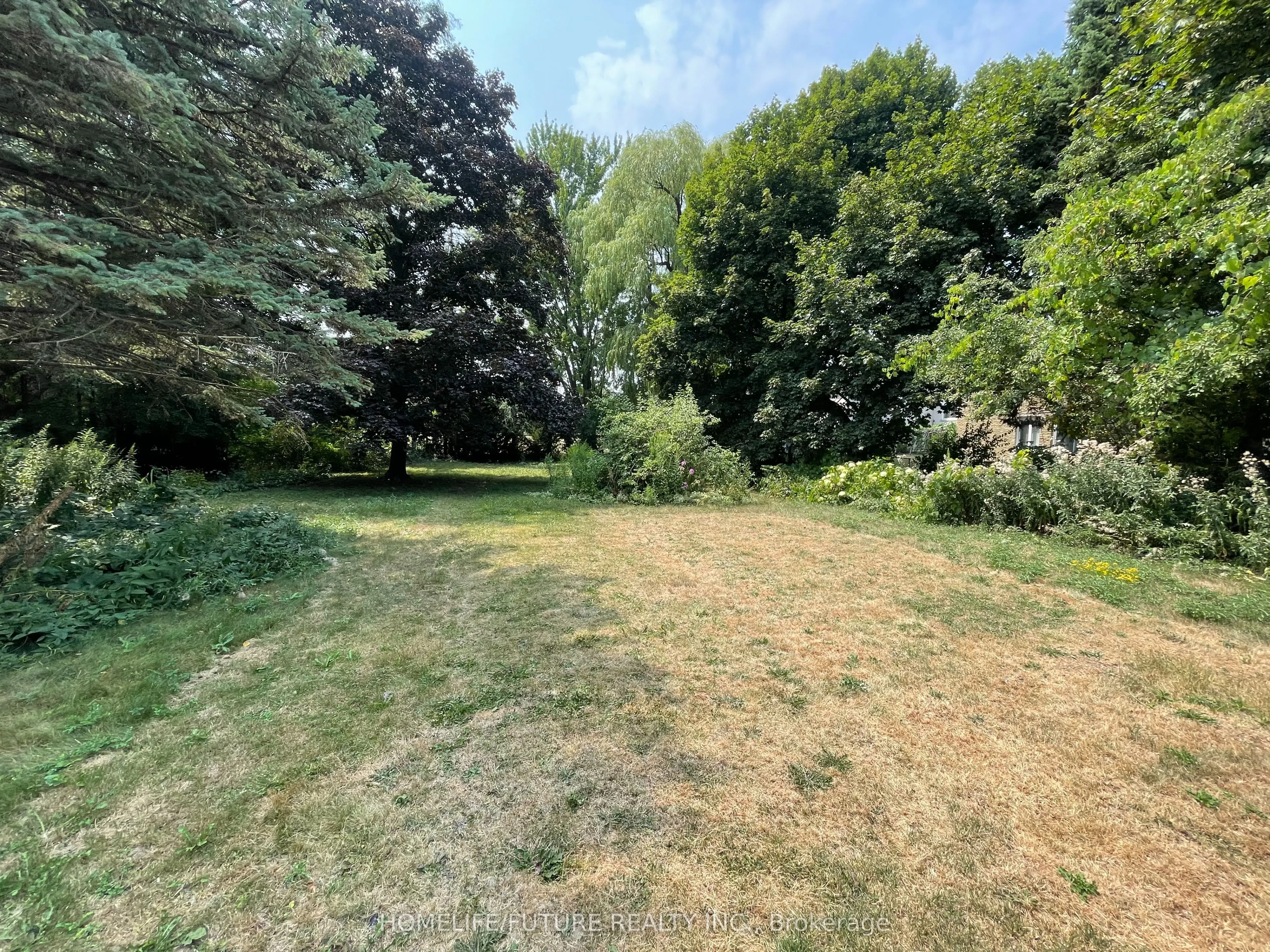 90 Glen Watford Drive