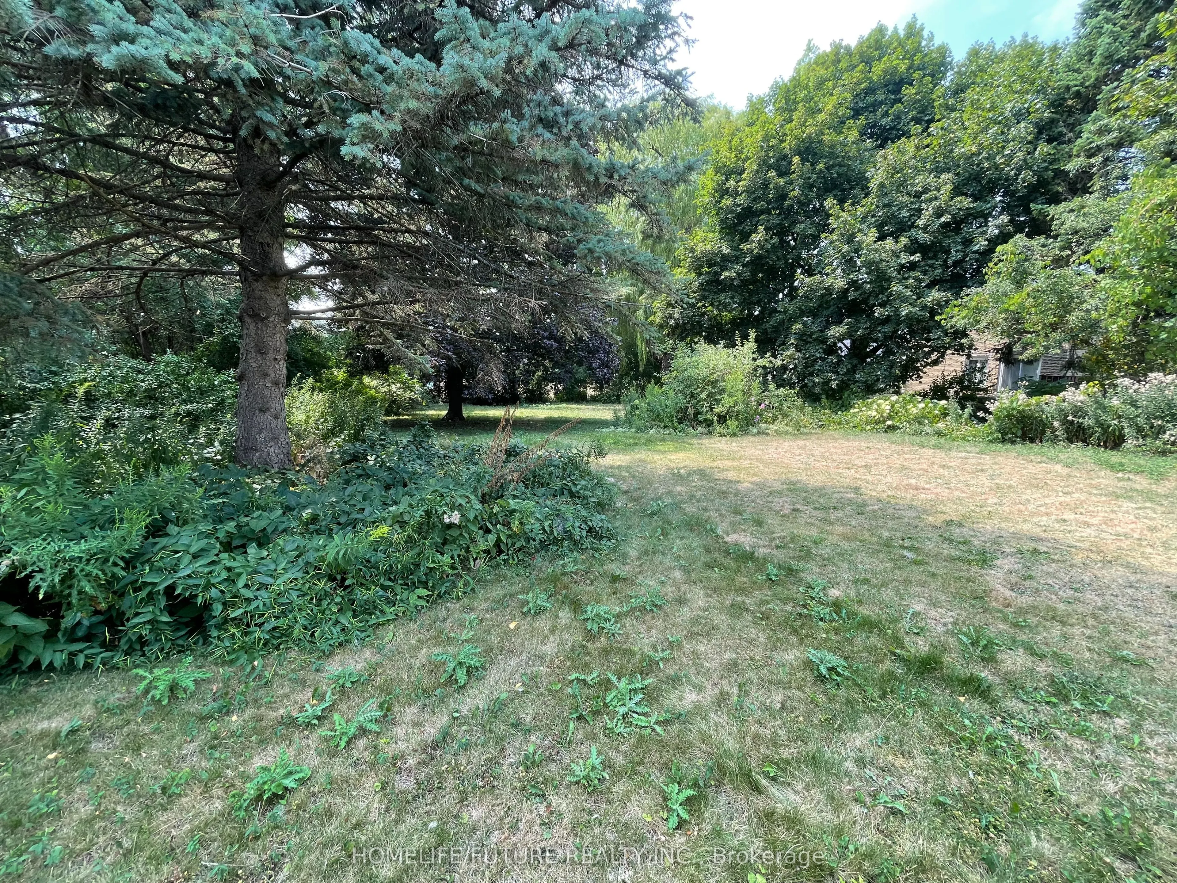 90 Glen Watford Drive