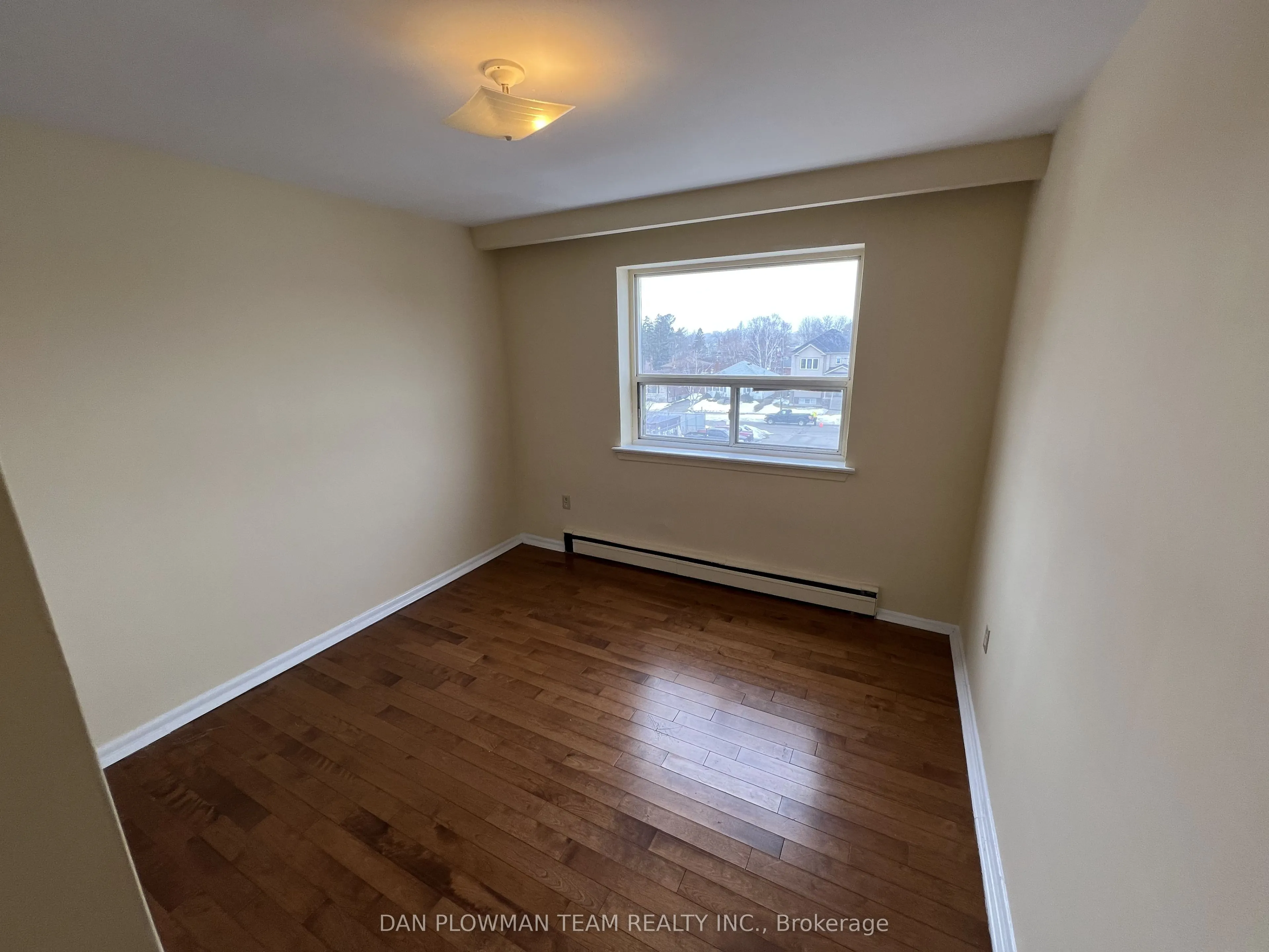170 Park Road S, #303