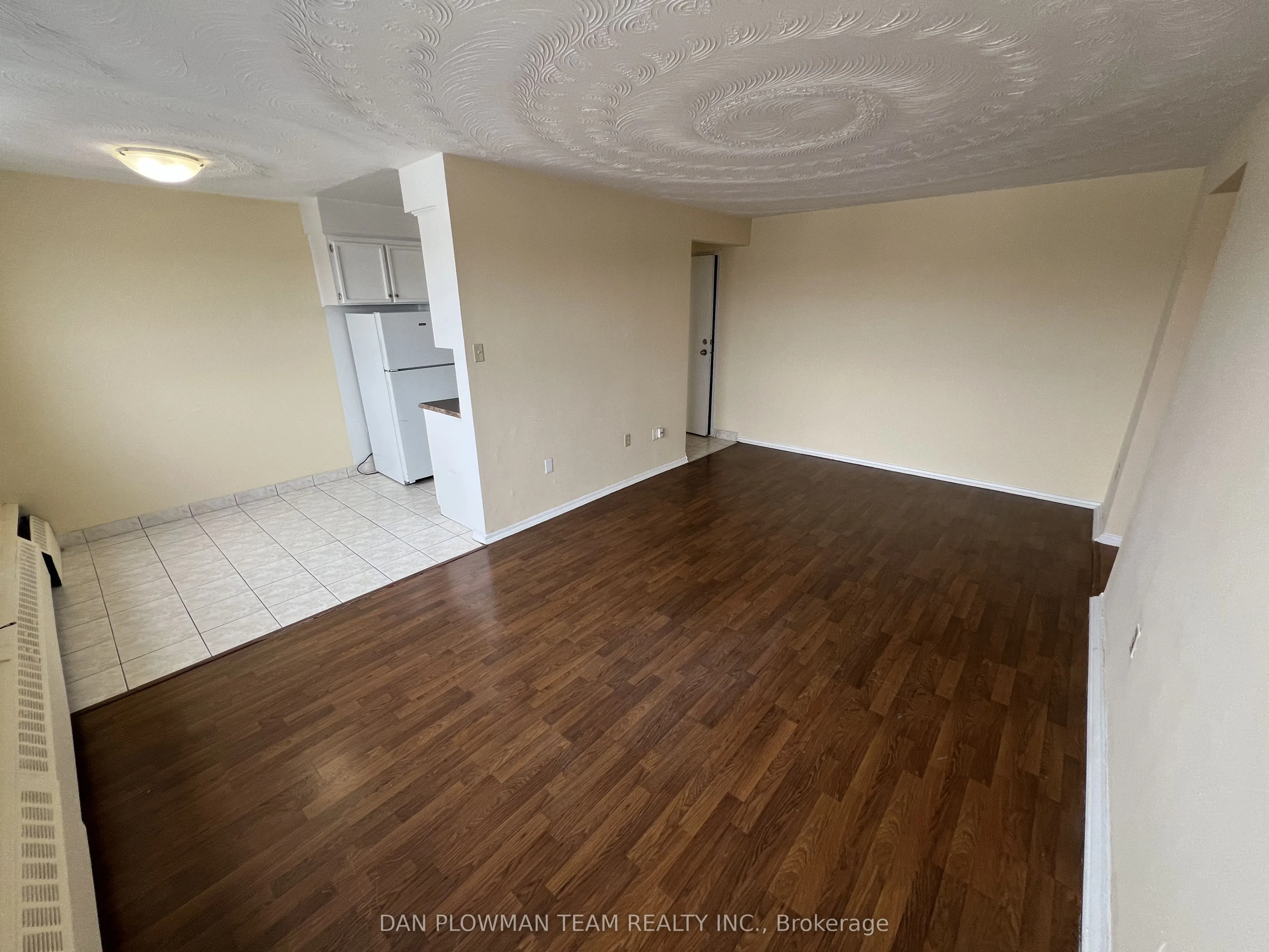 170 Park Road S, #303