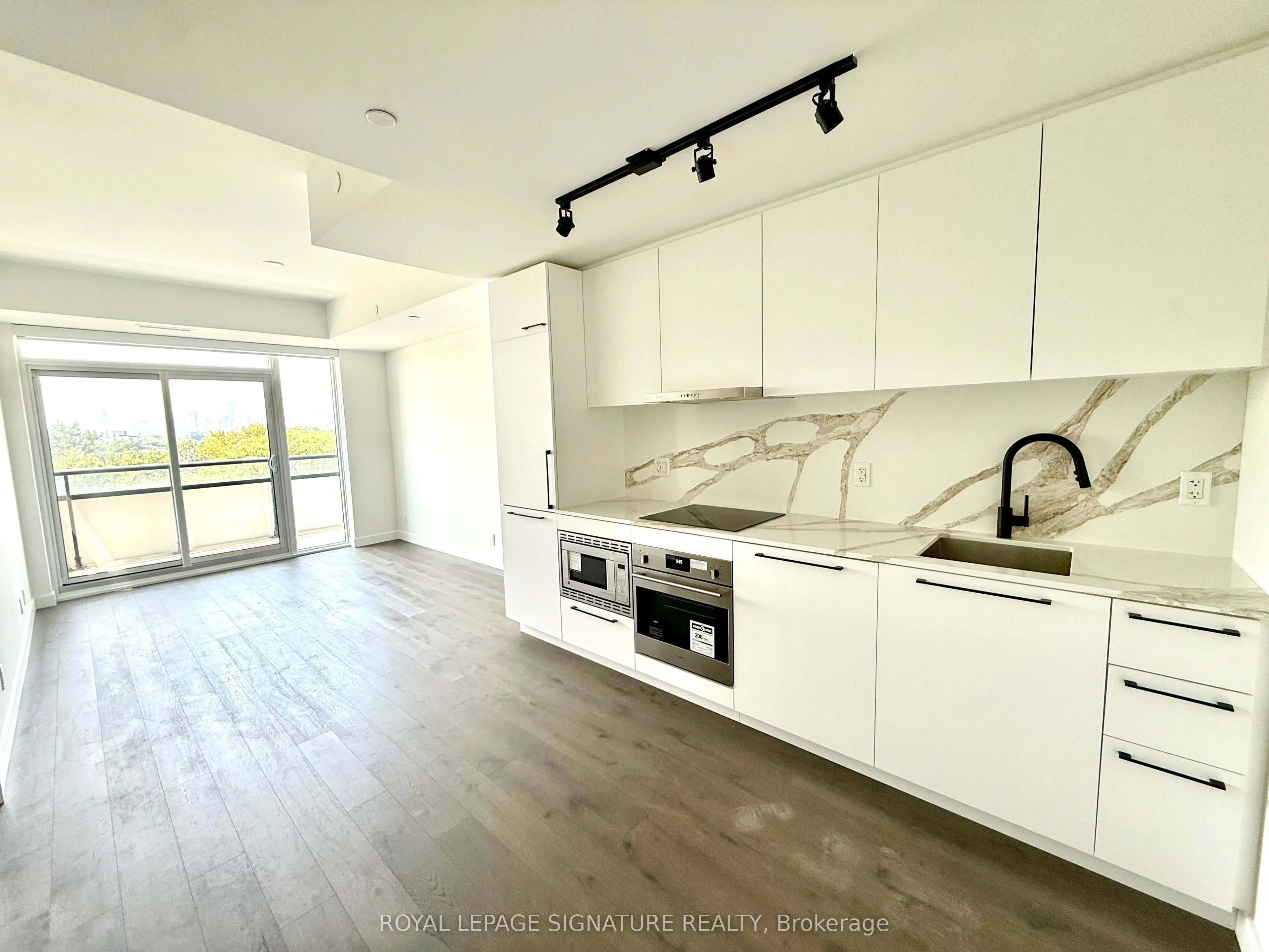 1050 Eastern Avenue, #616