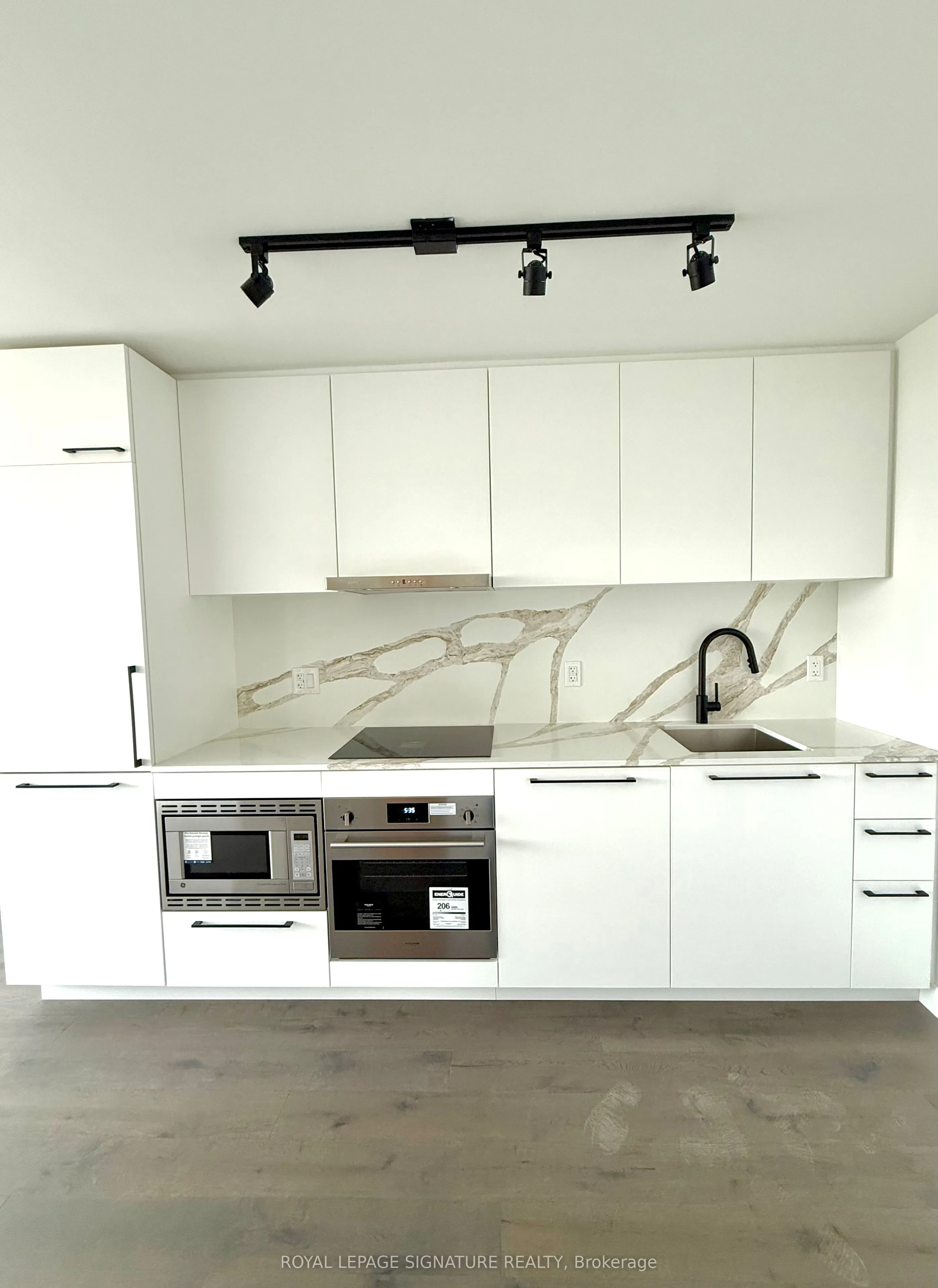 1050 Eastern Avenue, #616